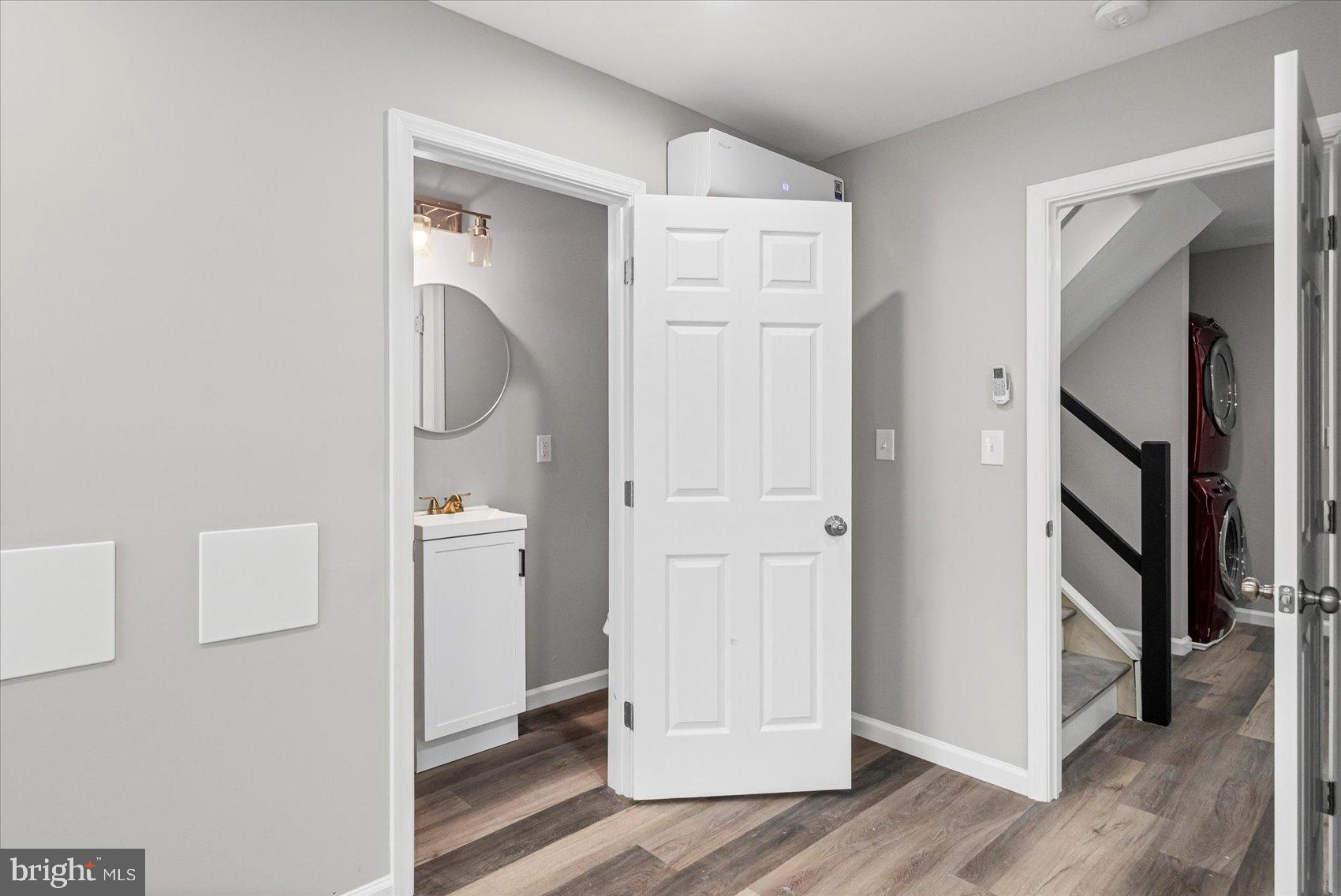 GREENMOUNT WEST - Residential