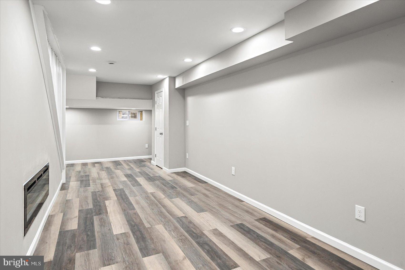 GREENMOUNT WEST - Residential