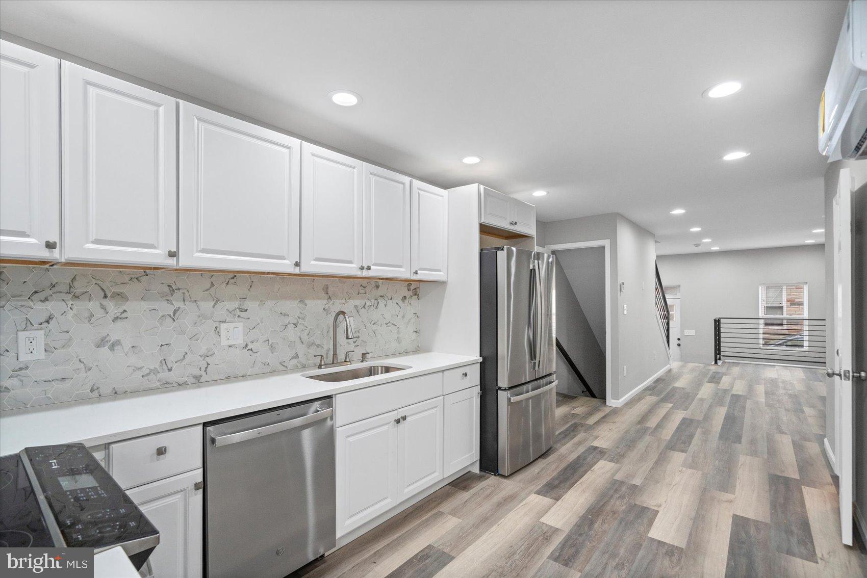 GREENMOUNT WEST - Residential