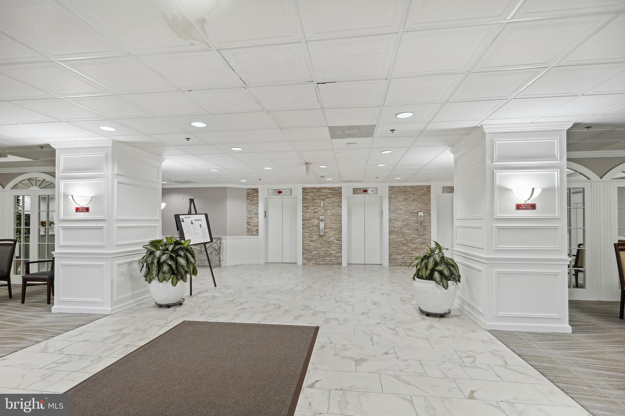 FAIRWAYS SOUTH - Residential