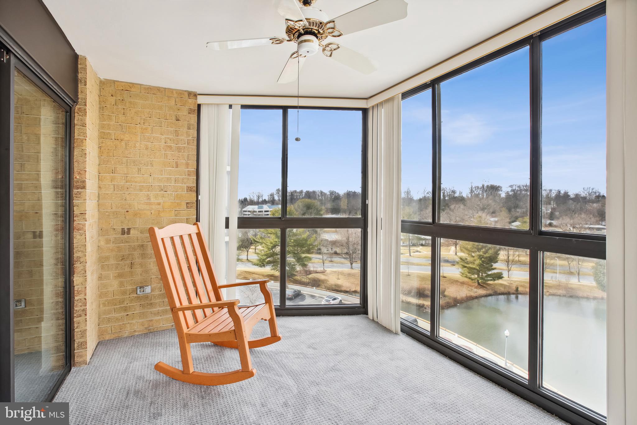 FAIRWAYS SOUTH - Residential