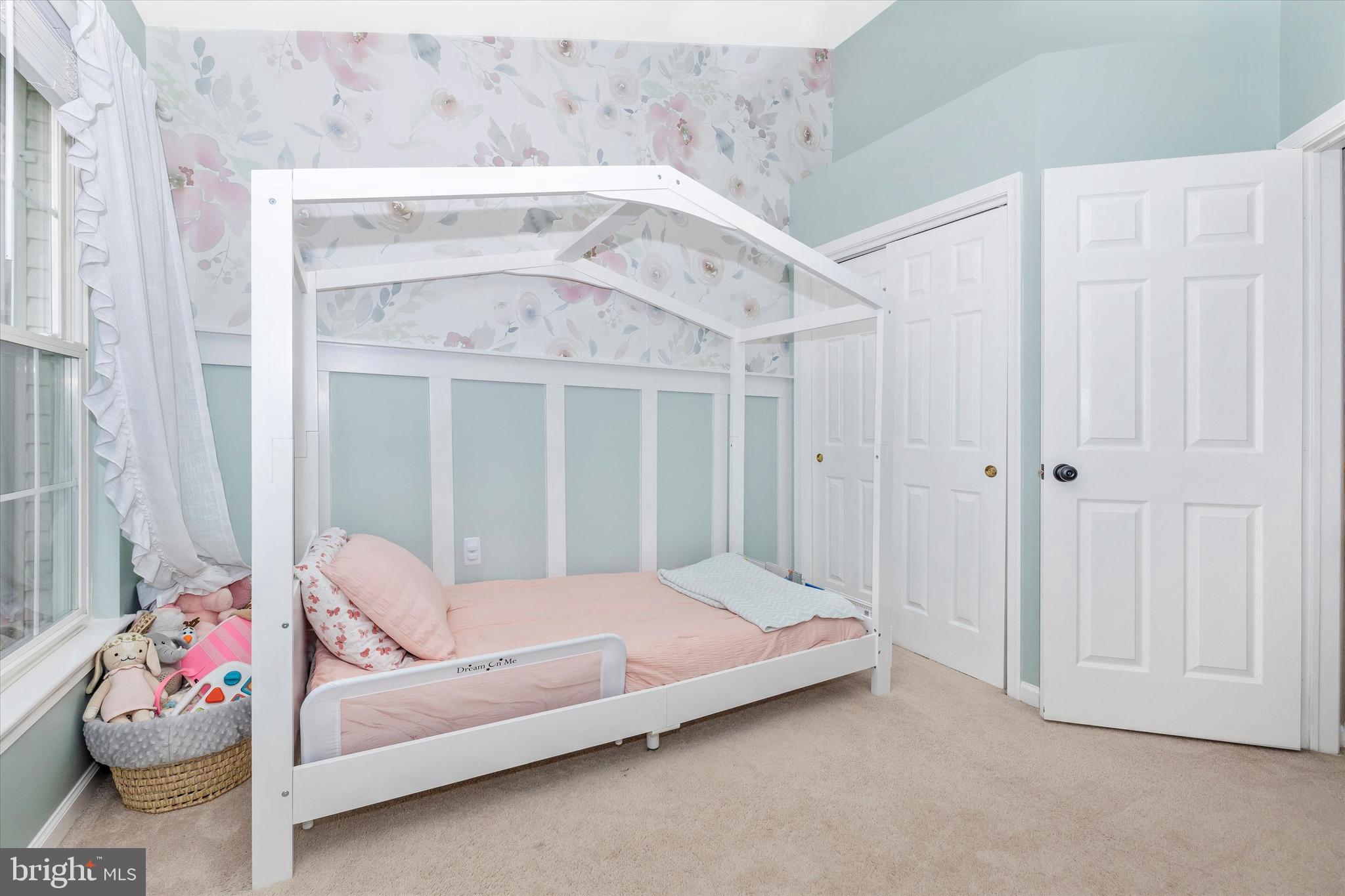 RIDGECREST - Residential