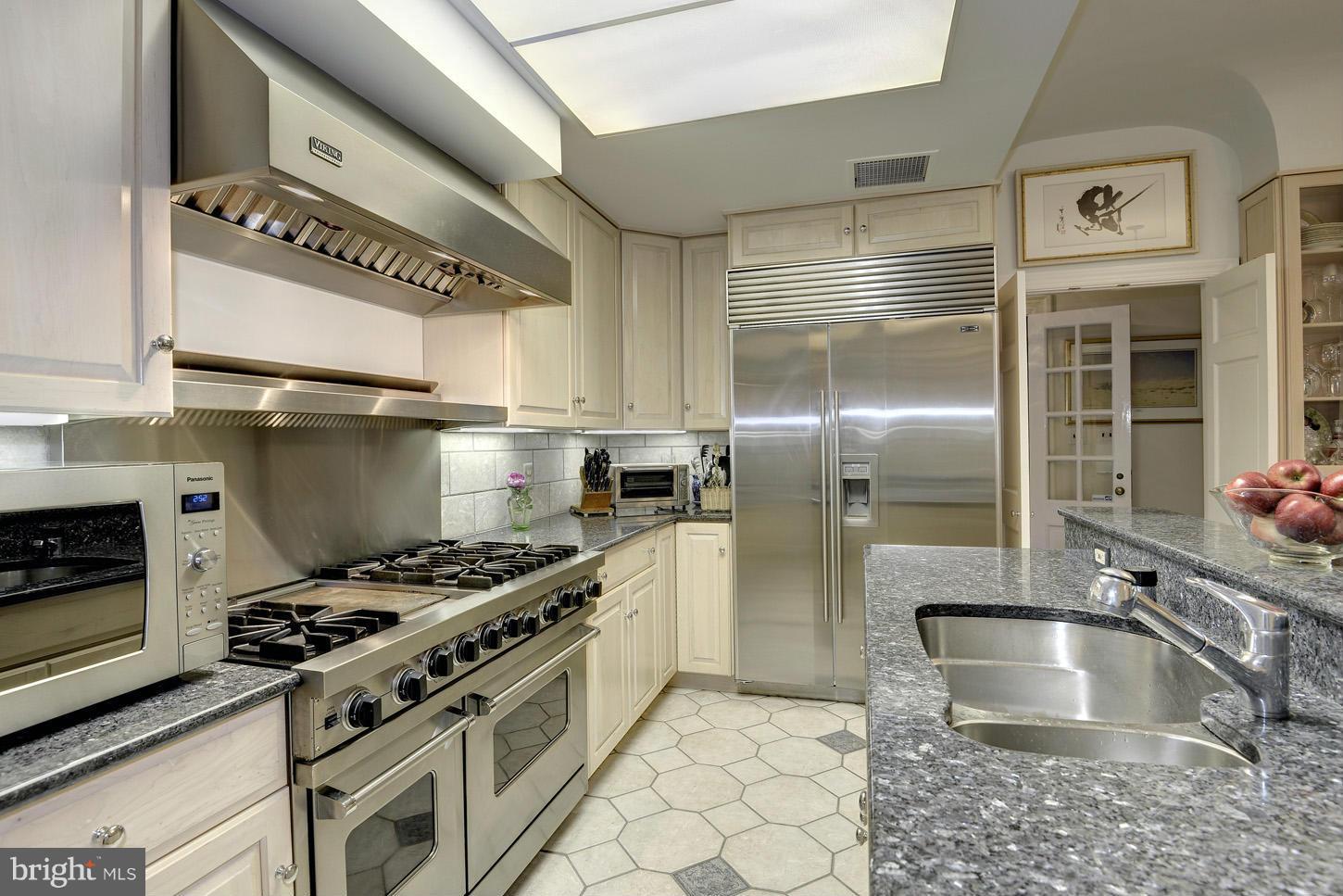 SPRING VALLEY - Residential
