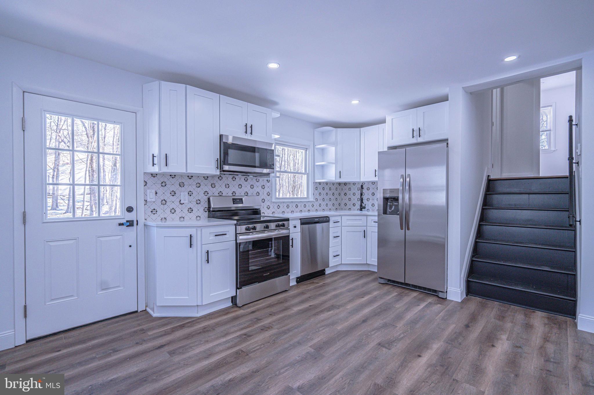 INDIAN MOUNTAIN LAKE - Residential