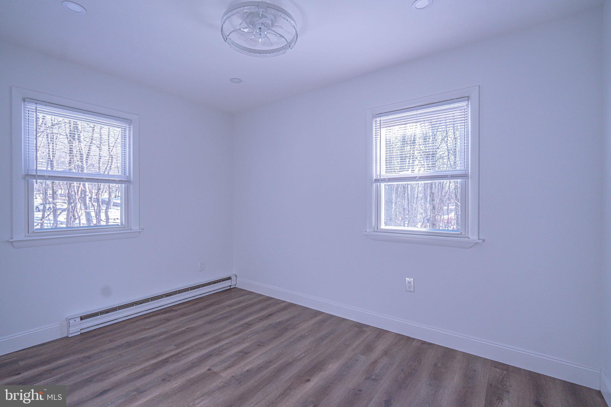 INDIAN MOUNTAIN LAKE - Residential