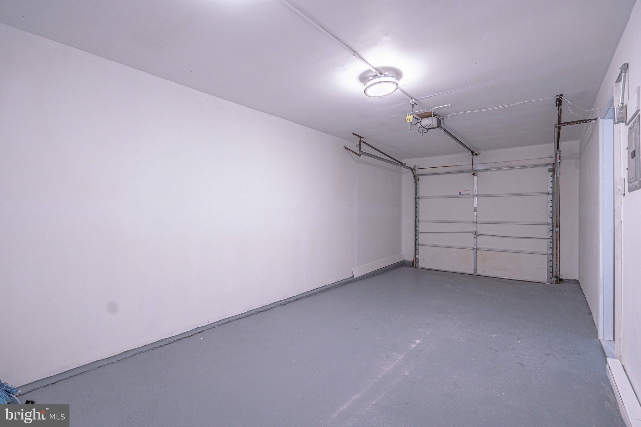 INDIAN MOUNTAIN LAKE - Residential