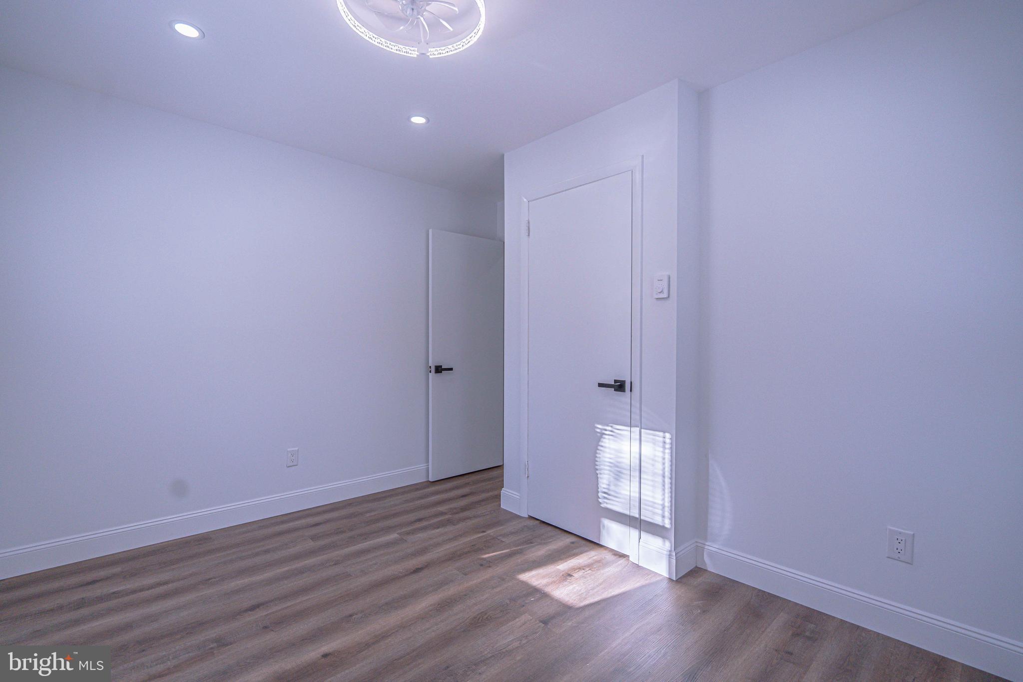 INDIAN MOUNTAIN LAKE - Residential