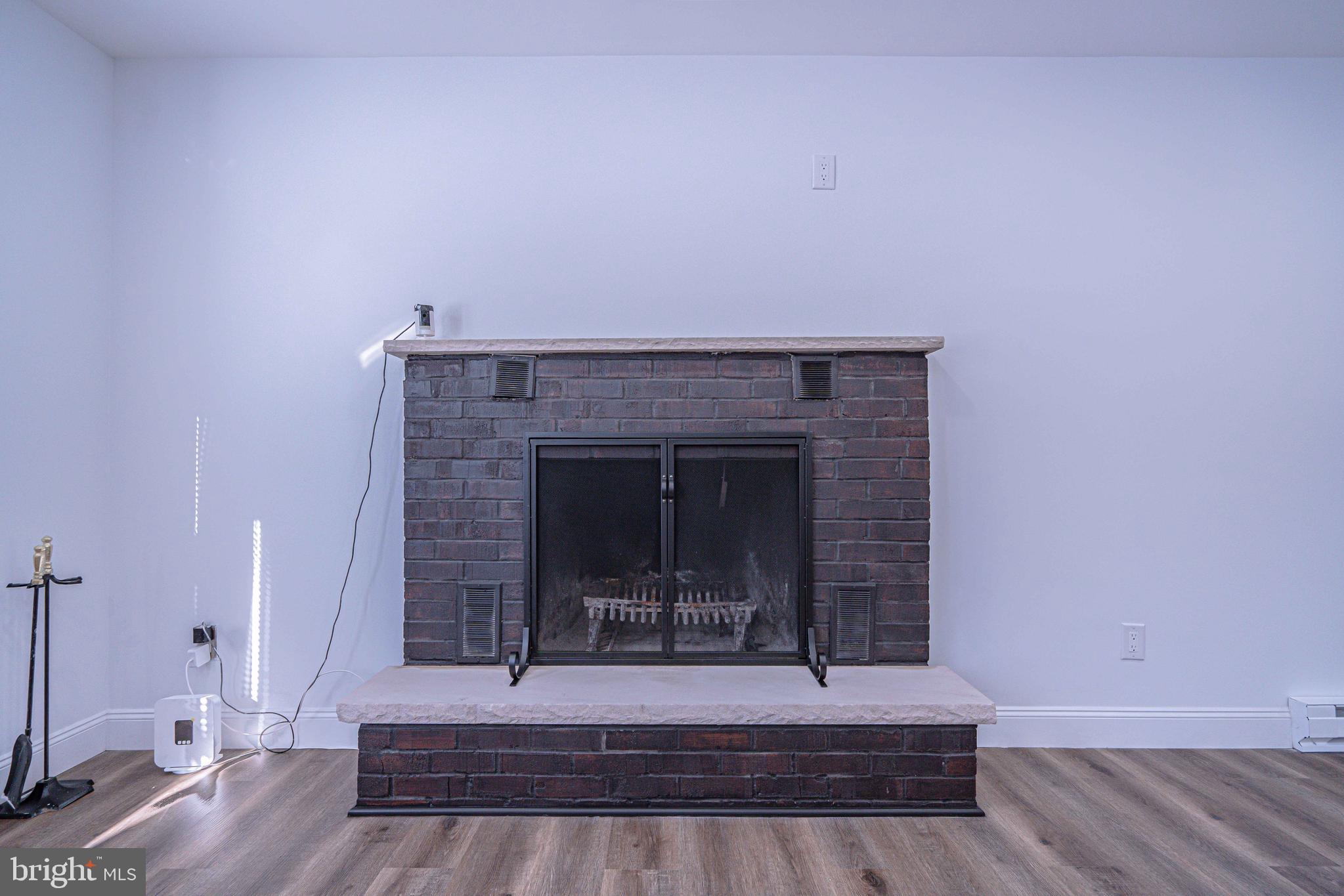 INDIAN MOUNTAIN LAKE - Residential