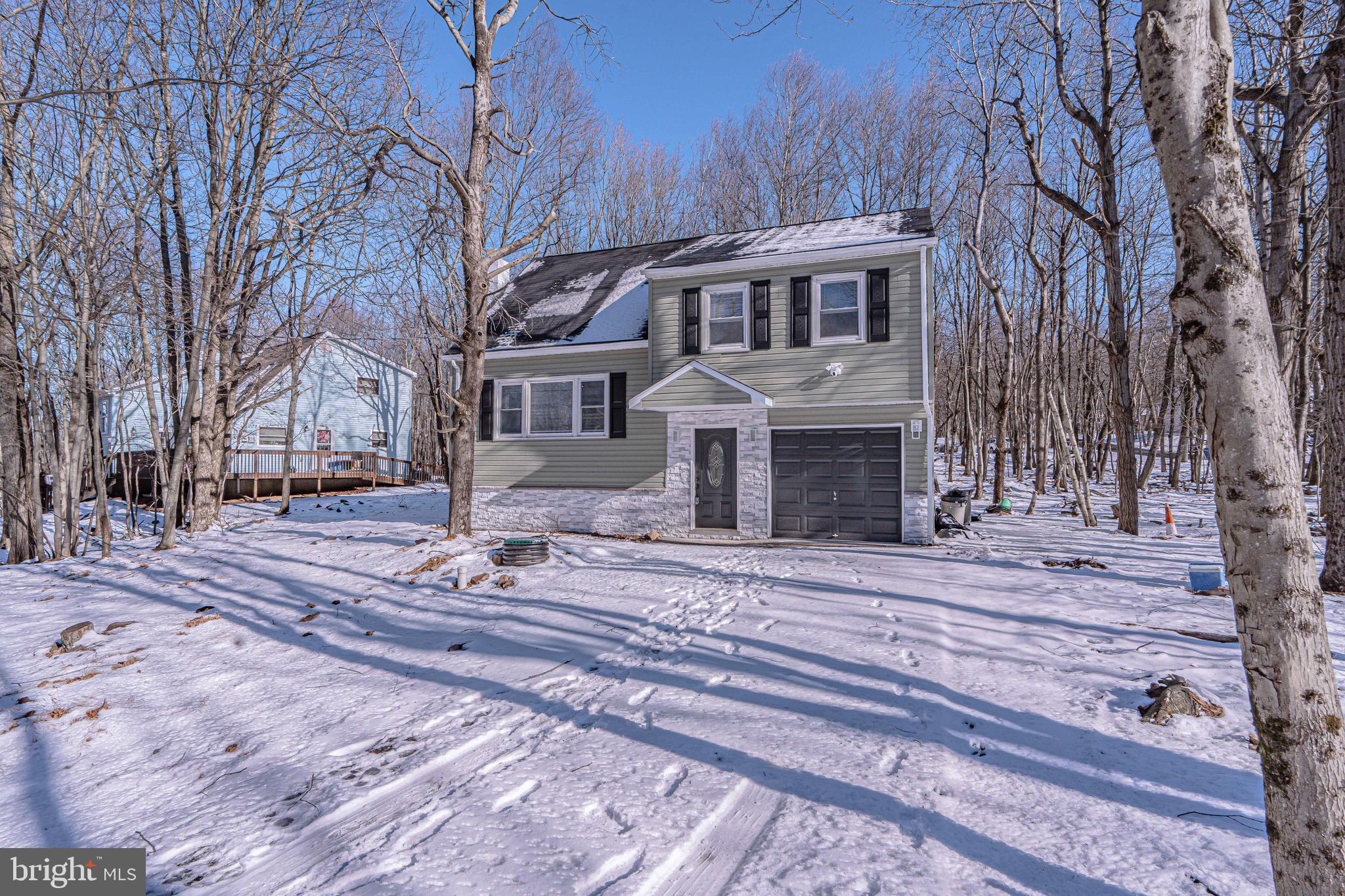 INDIAN MOUNTAIN LAKE - Residential