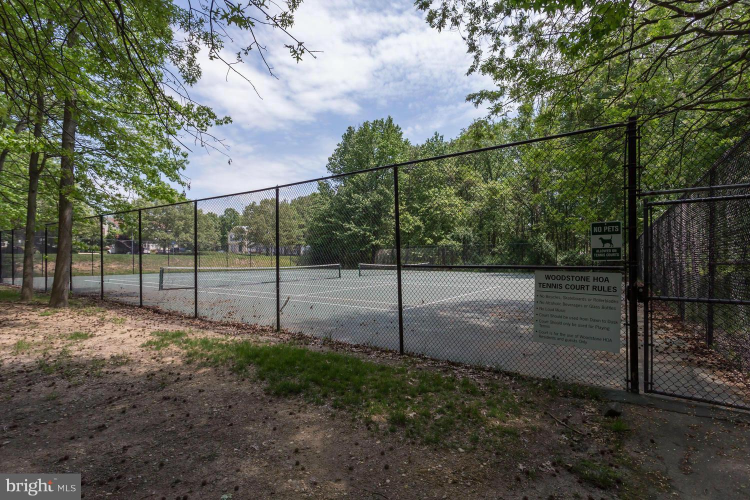 WOODSTONE - Residential