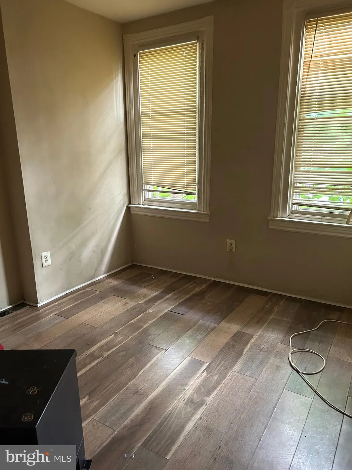 Philadelphia, Pennsylvania 19140, United States, 3 Bedrooms Bedrooms, ,1 BathroomBathrooms,Residential,Active,193400