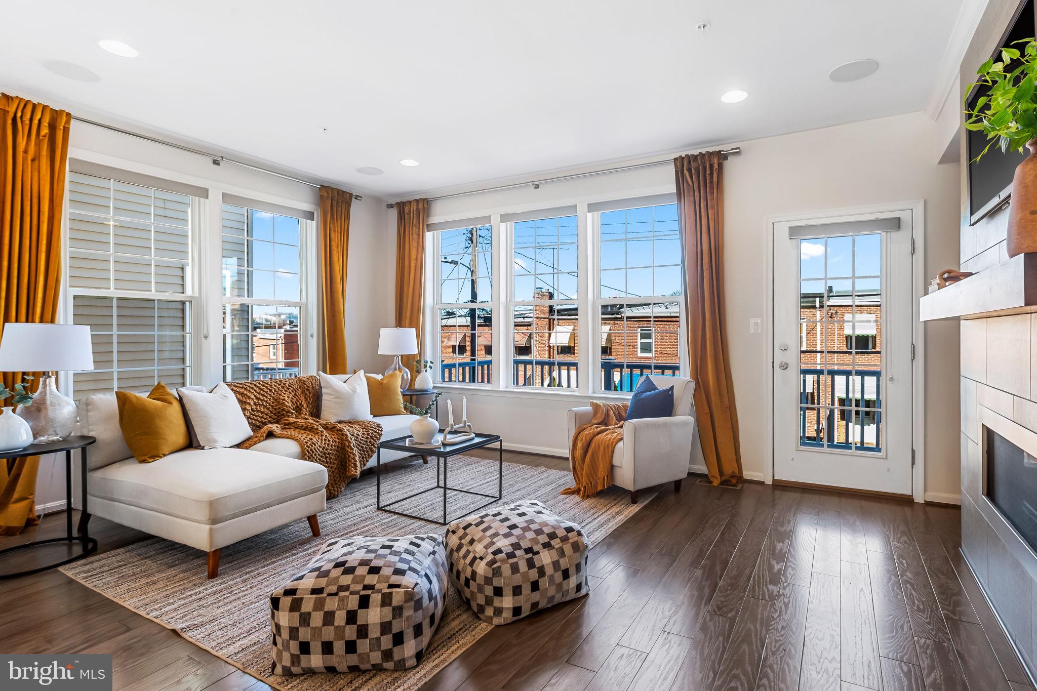 HAMPDEN HISTORIC DISTRICT - Residential