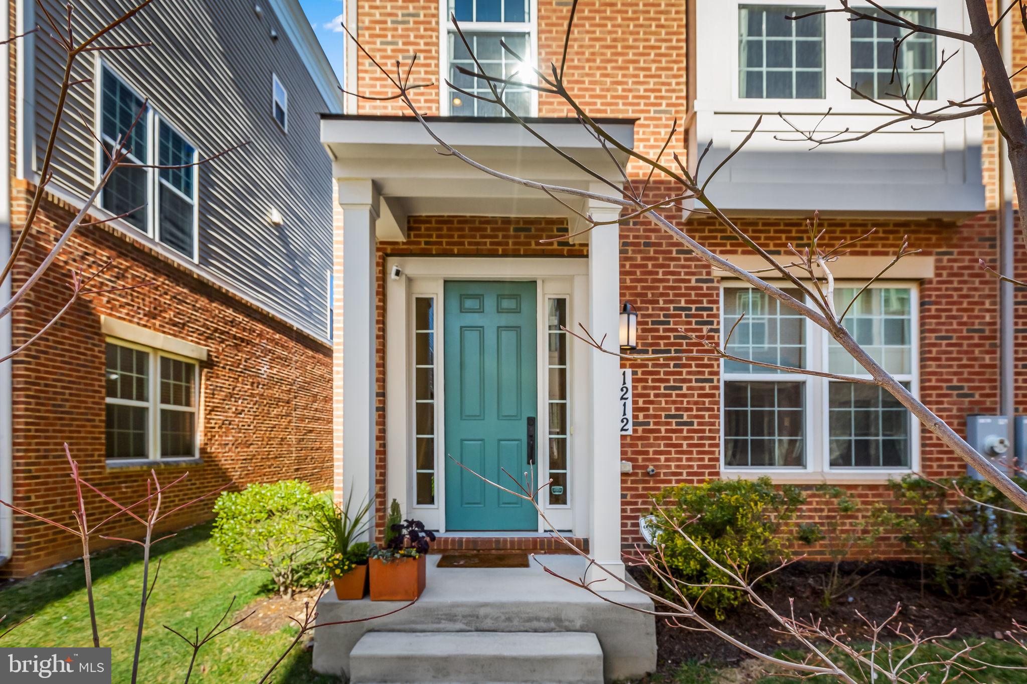 HAMPDEN HISTORIC DISTRICT - Residential