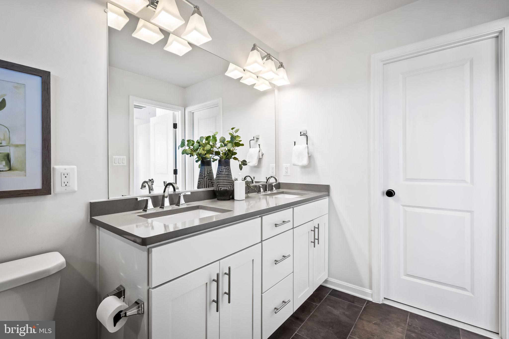 HAMPDEN HISTORIC DISTRICT - Residential