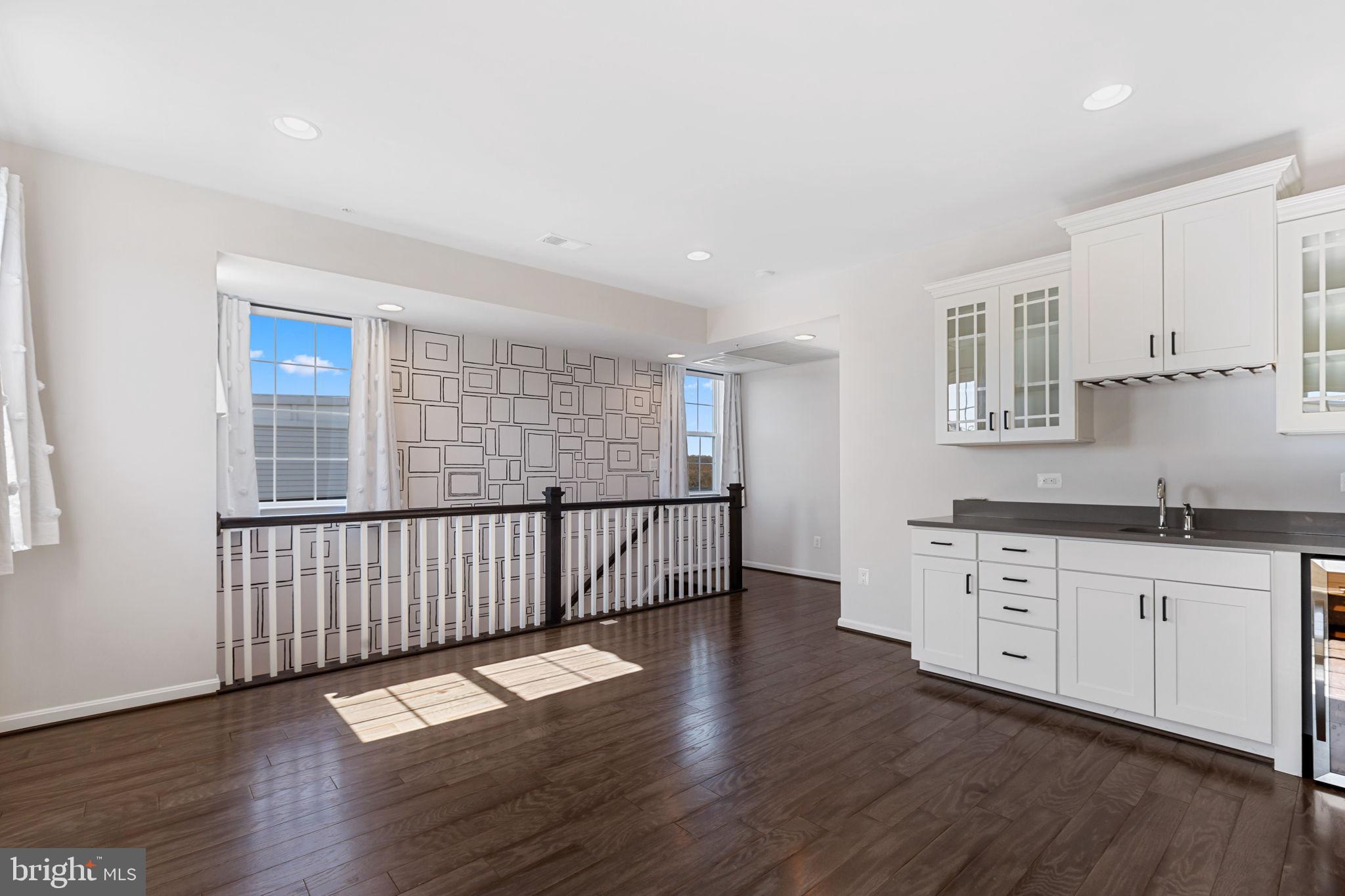 HAMPDEN HISTORIC DISTRICT - Residential