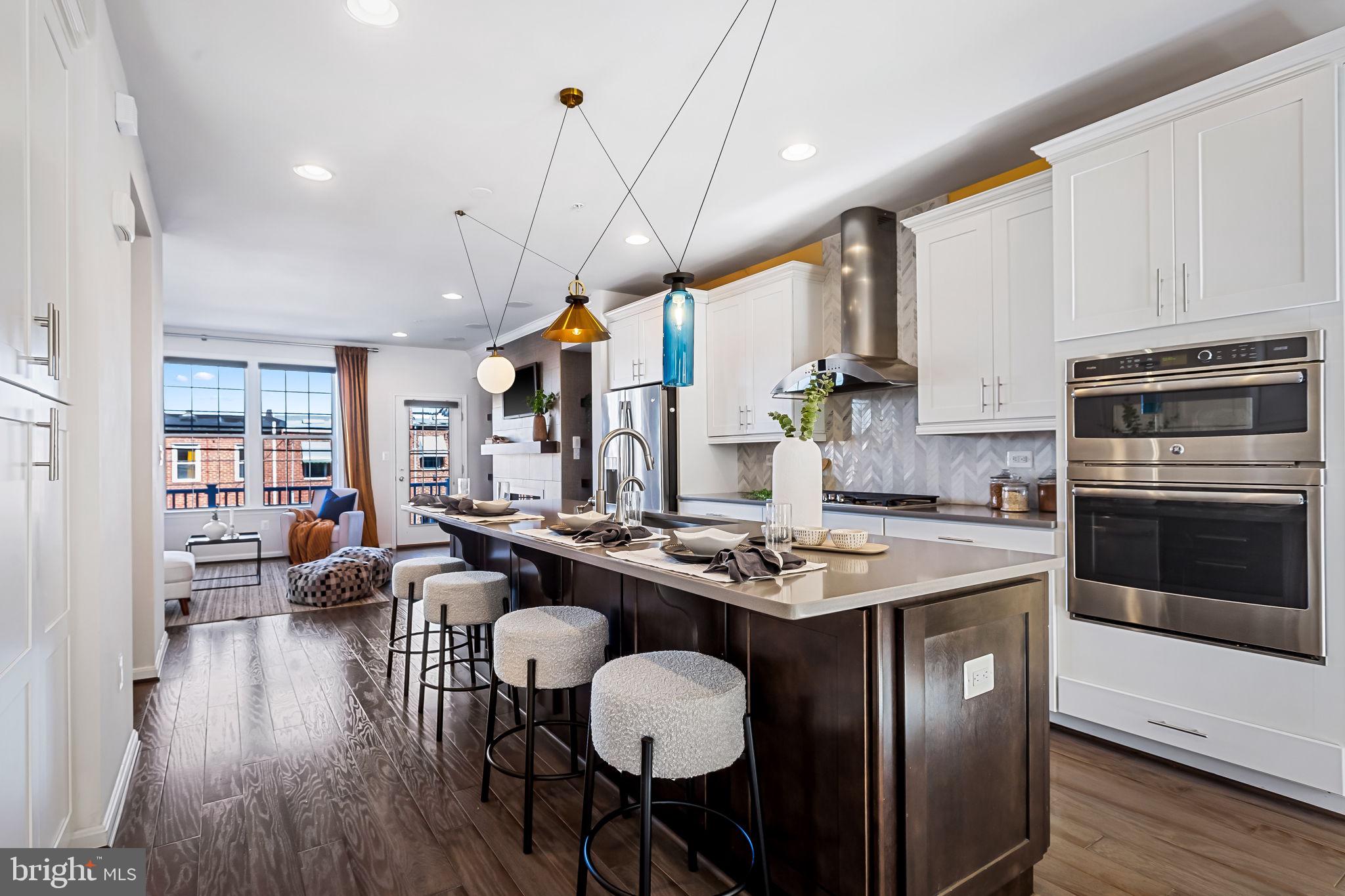 HAMPDEN HISTORIC DISTRICT - Residential