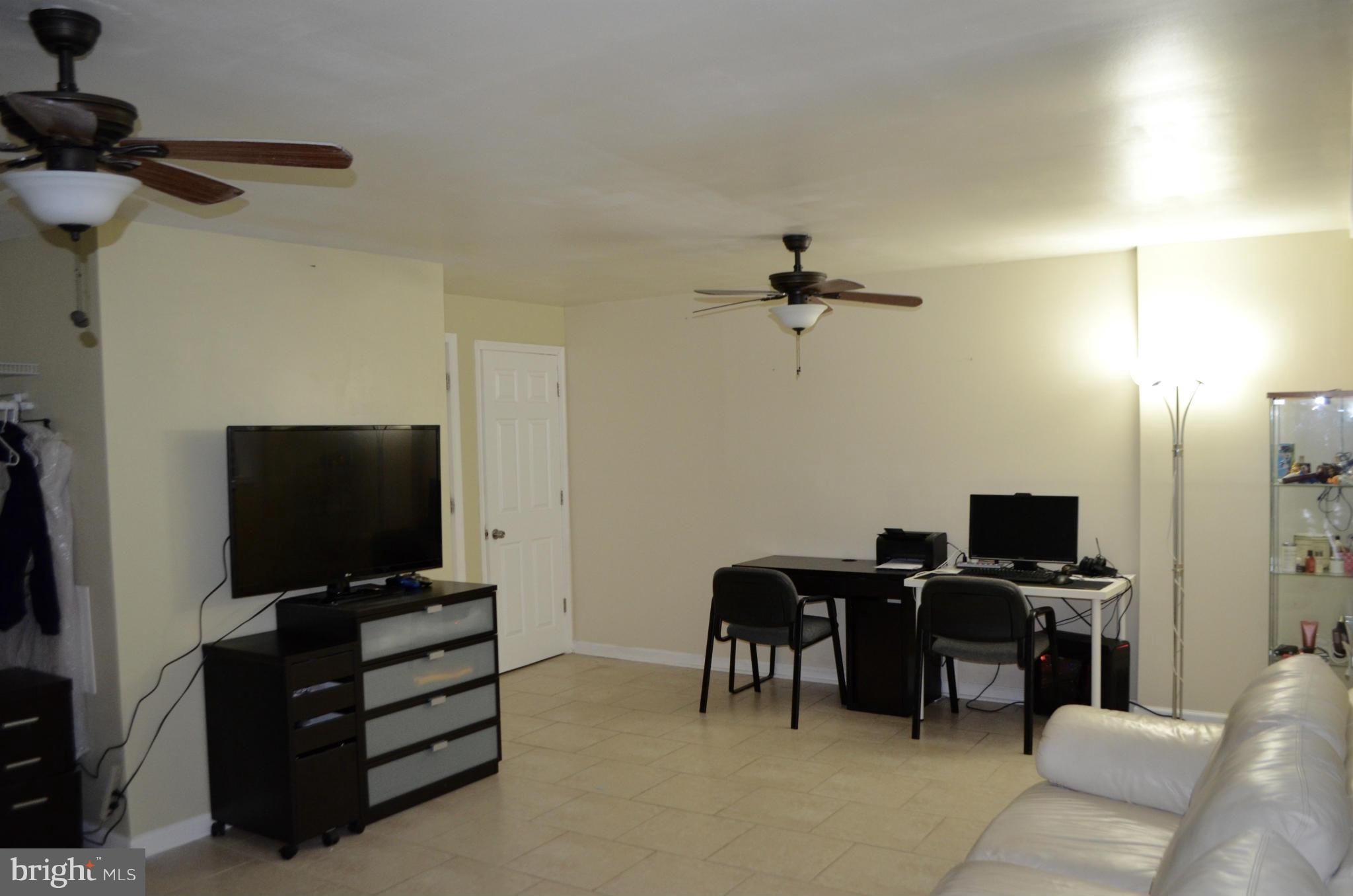 CHARLESTOWN - Residential