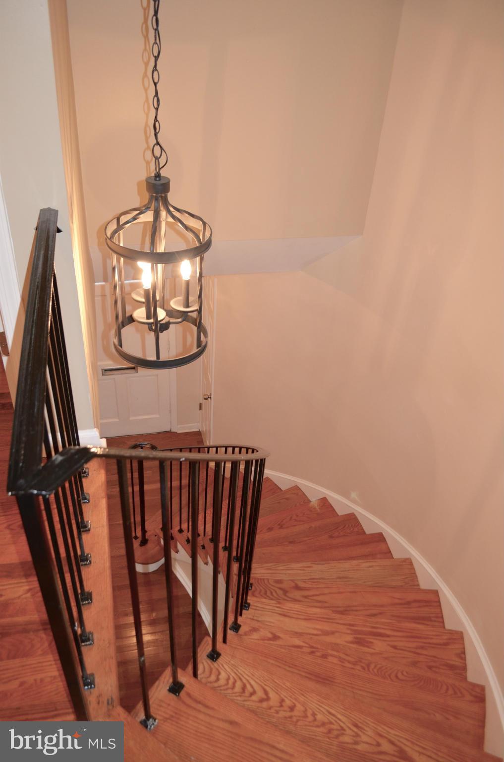 CHARLESTOWN - Residential