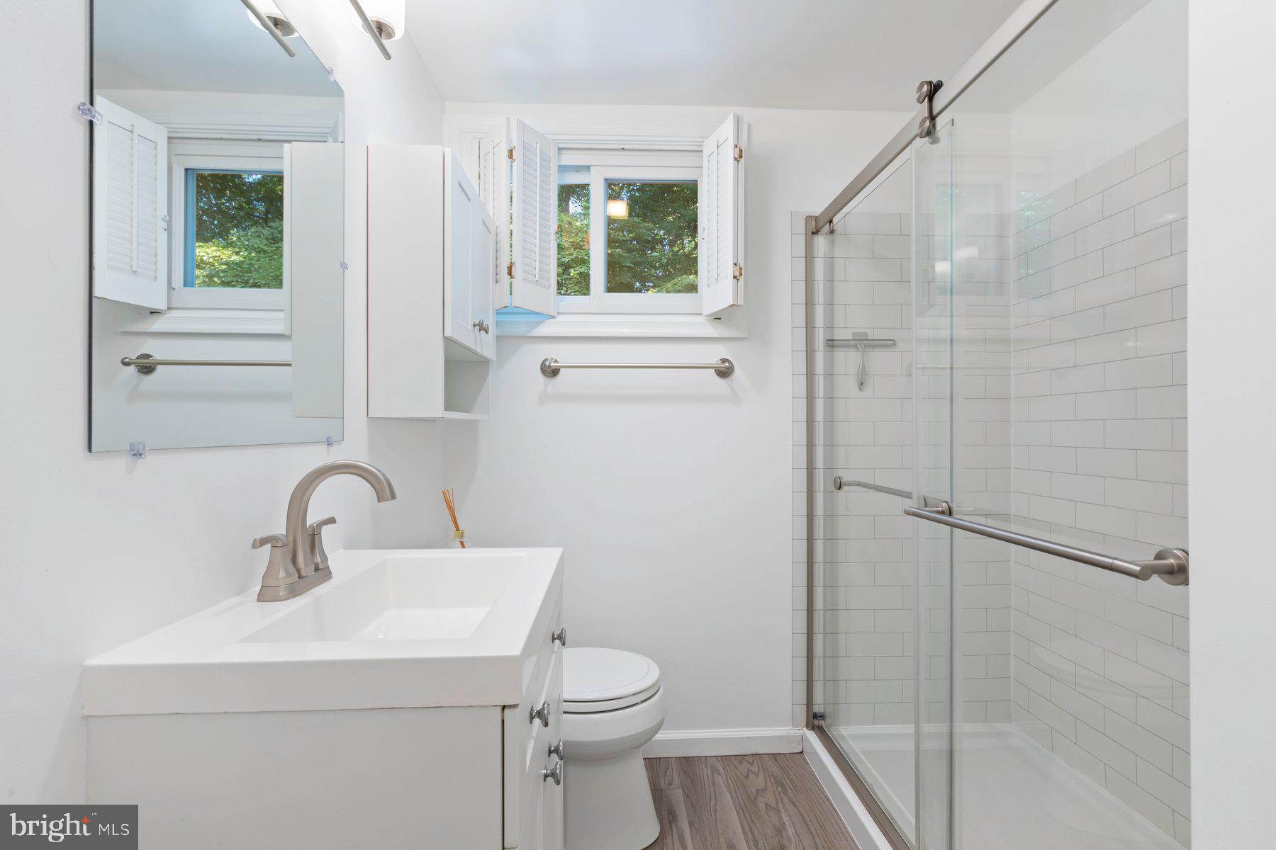 WILLOW WOODS - Residential Lease