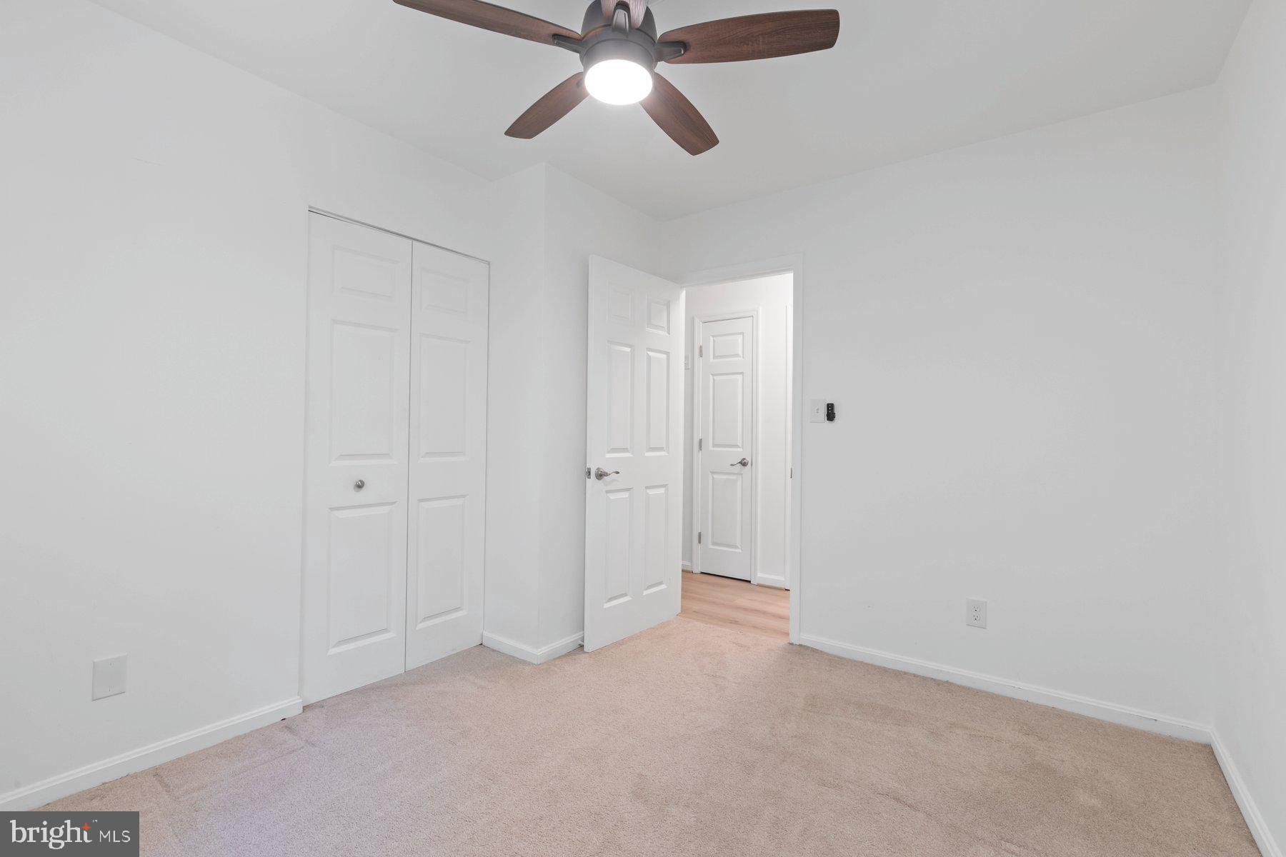 WILLOW WOODS - Residential Lease