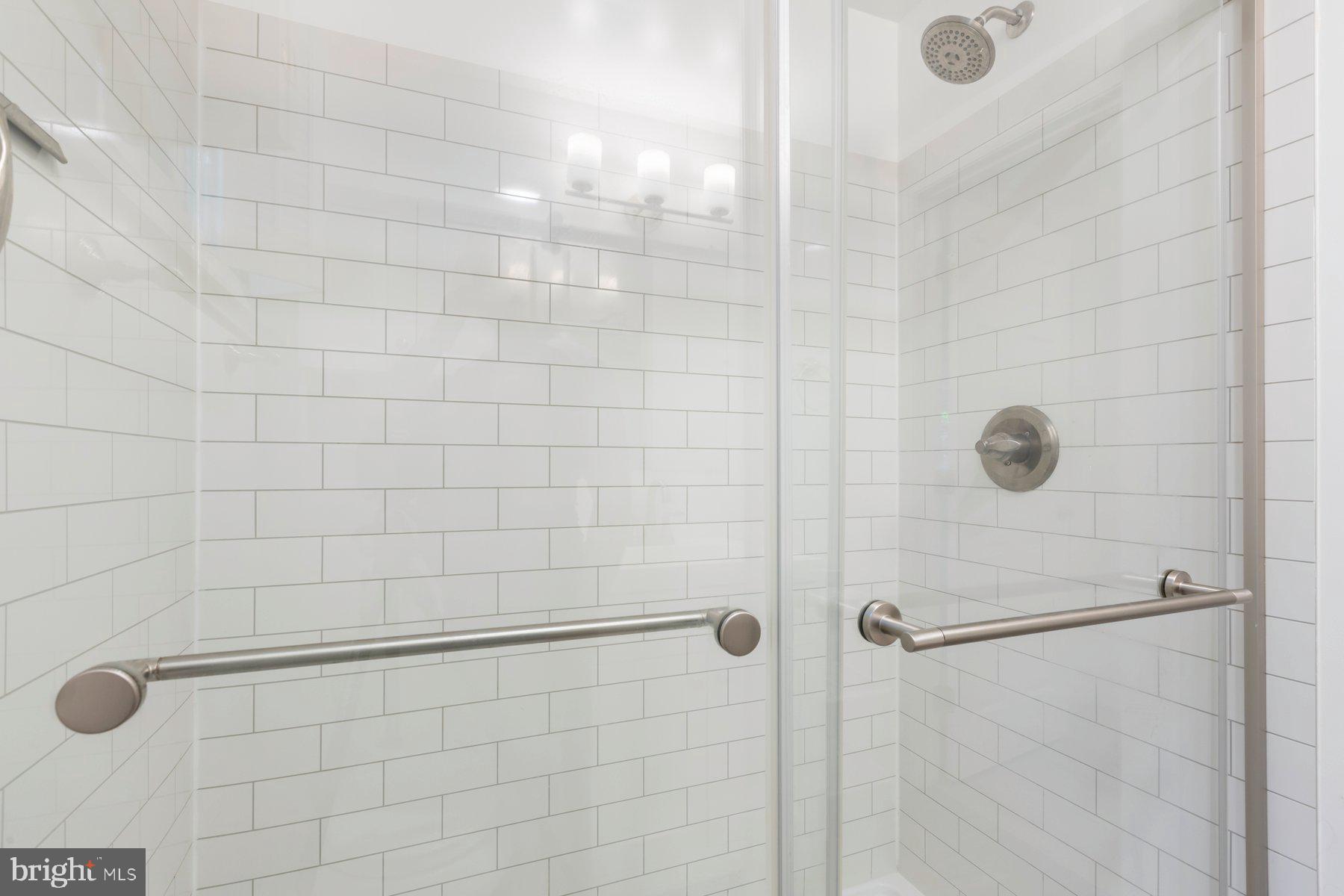 WILLOW WOODS - Residential Lease