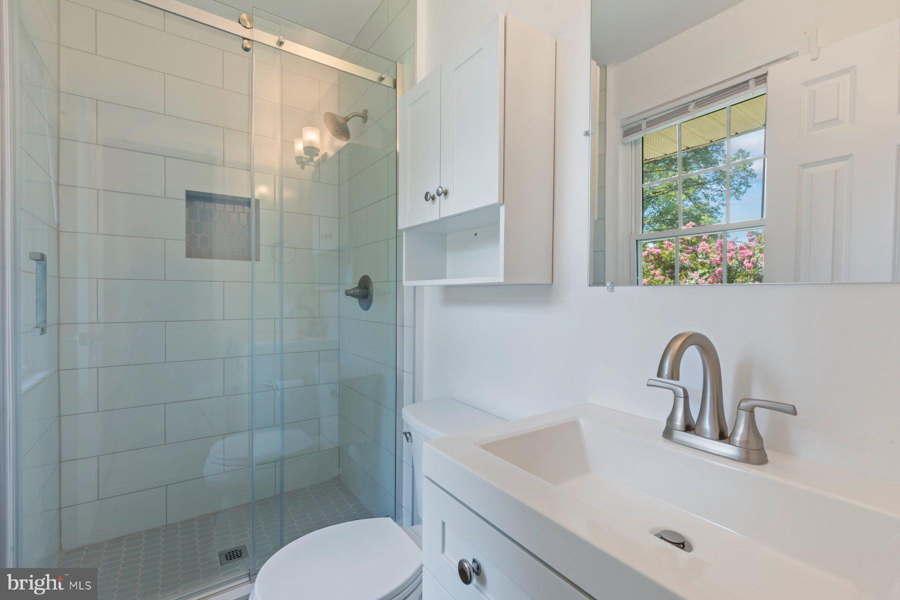 WILLOW WOODS - Residential Lease