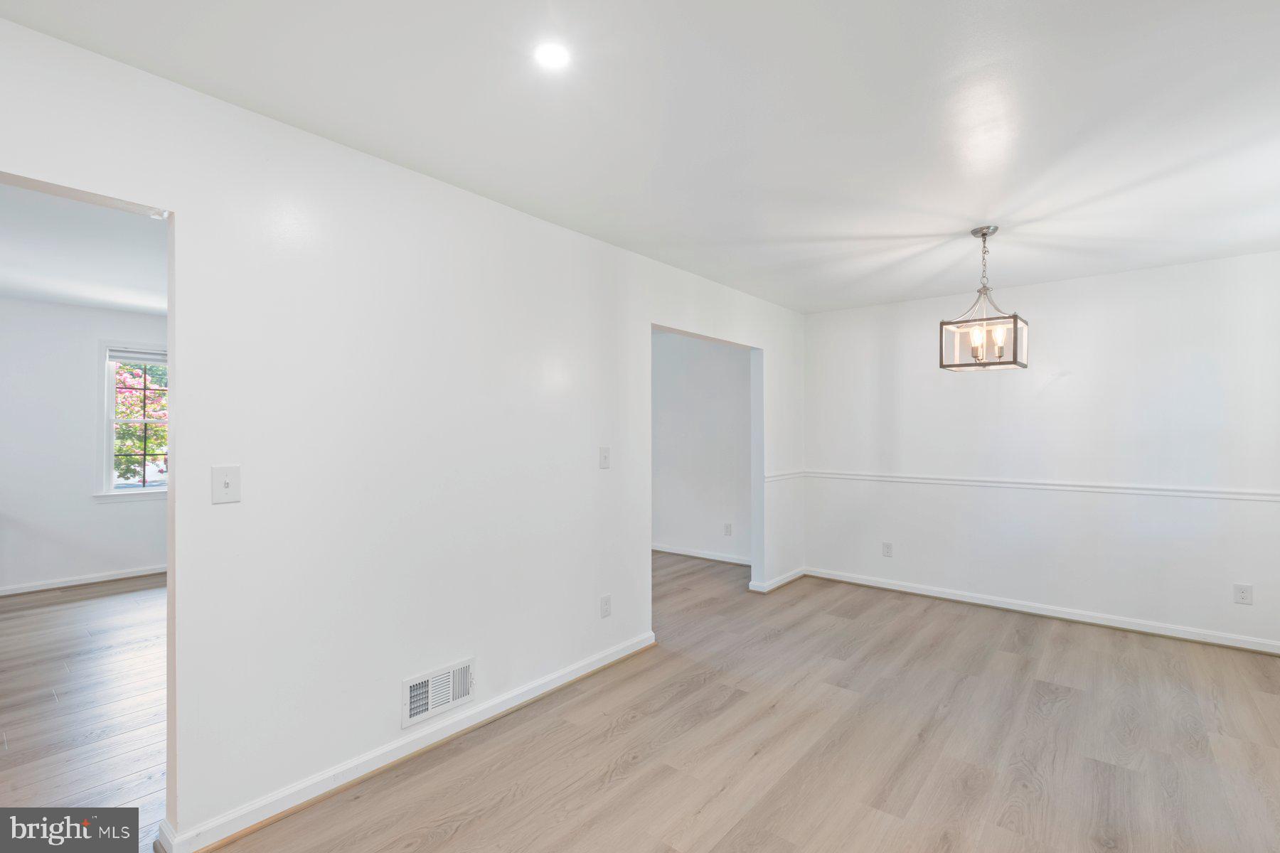 WILLOW WOODS - Residential Lease