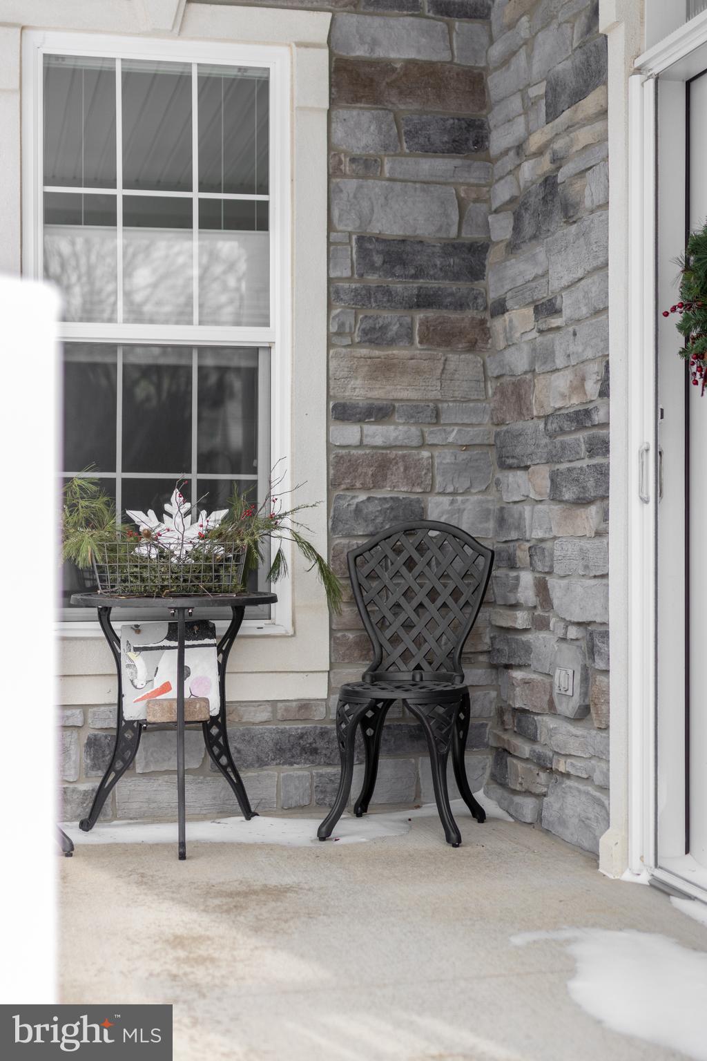 GREENWICH HILL - Residential