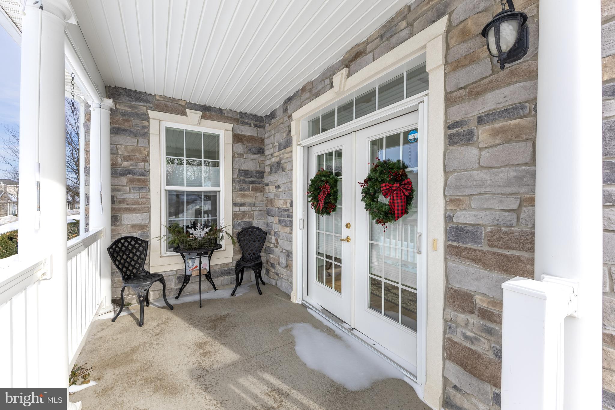 GREENWICH HILL - Residential