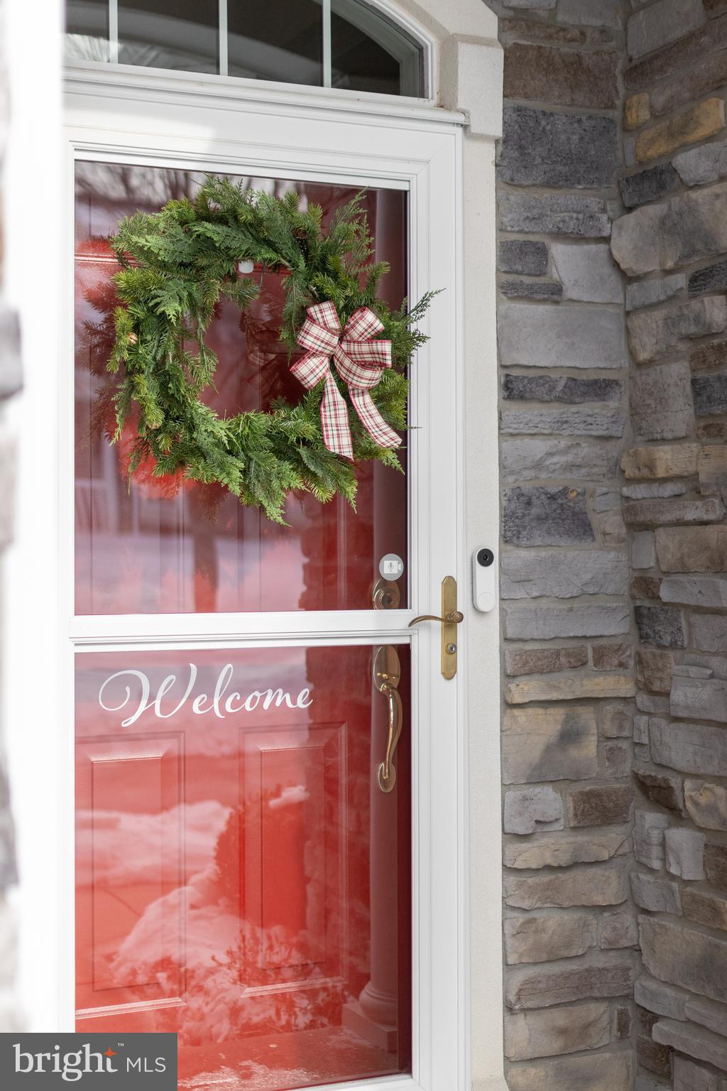 GREENWICH HILL - Residential