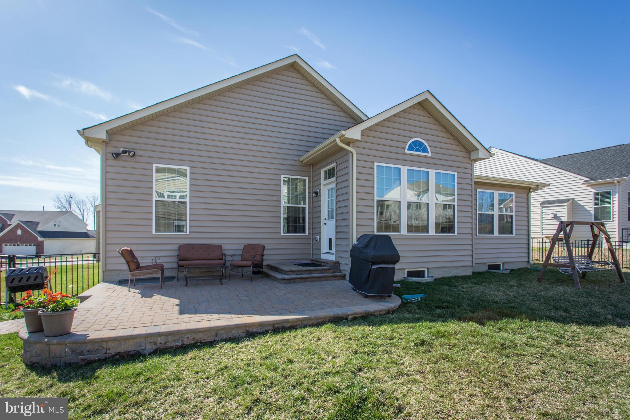 PORT POTOMAC - Residential Lease