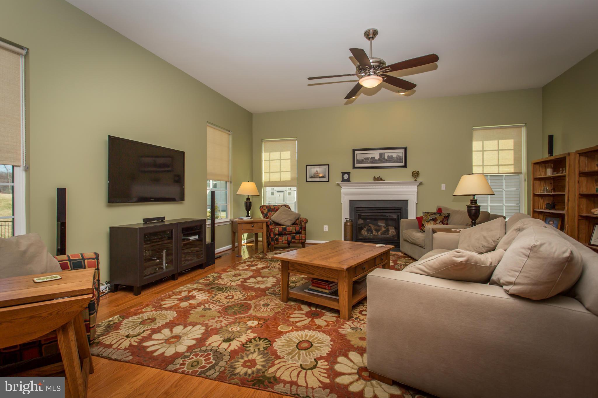 PORT POTOMAC - Residential Lease