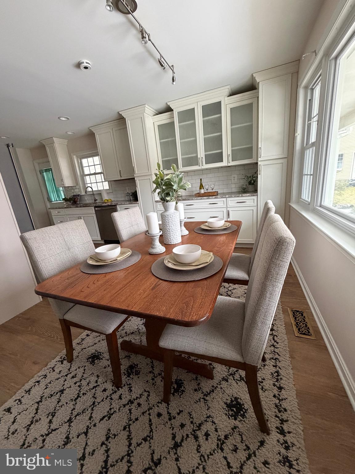 MAYS CHAPEL VILLAGE - Residential