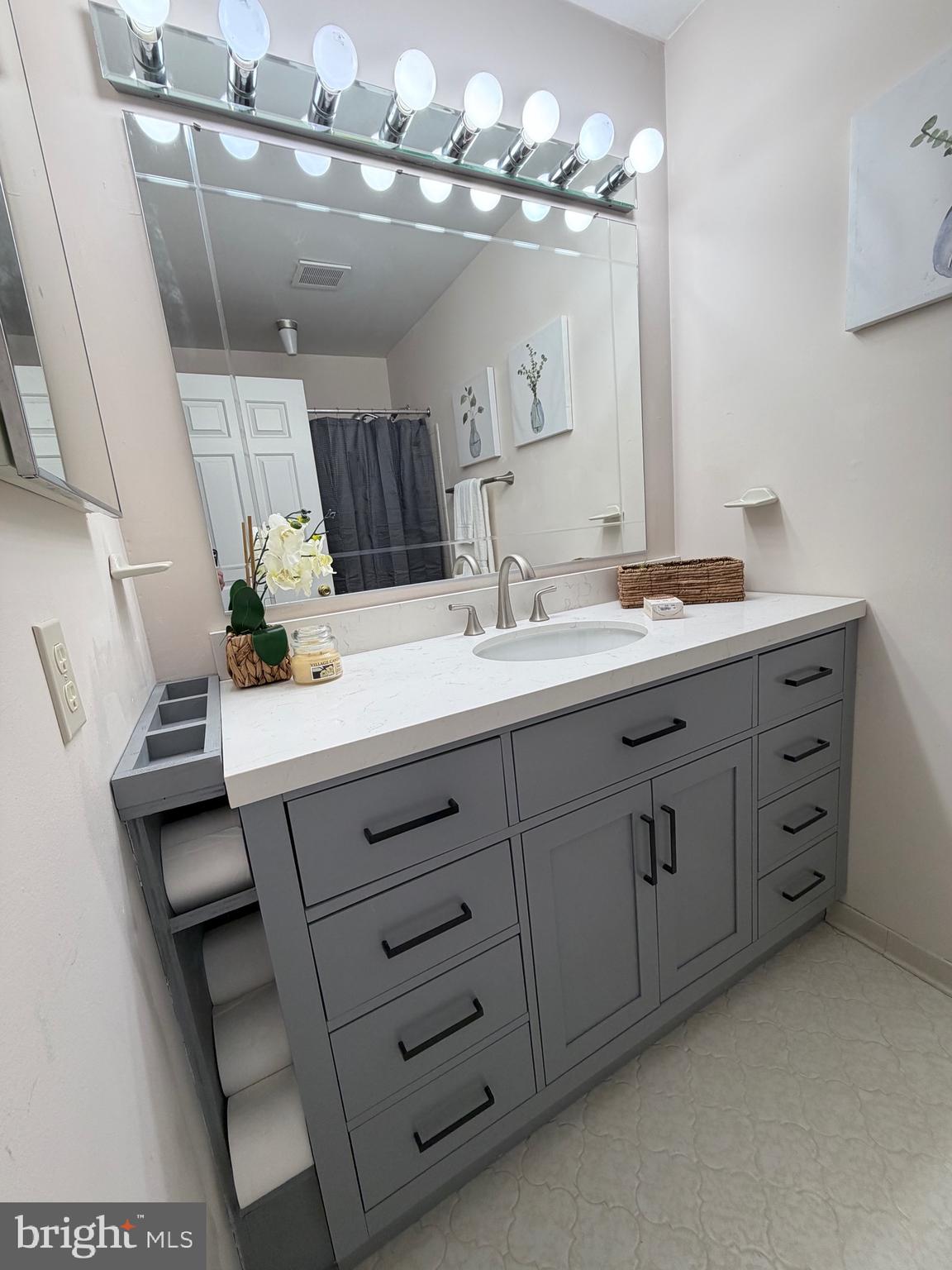 MAYS CHAPEL VILLAGE - Residential