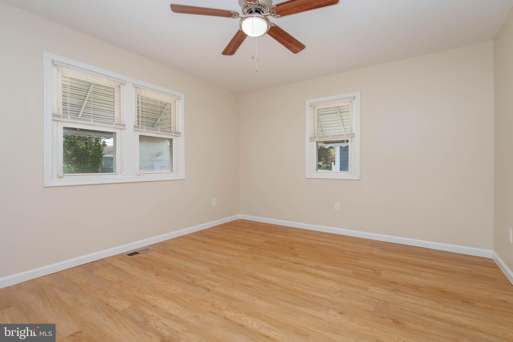 HILLSDALE - Residential