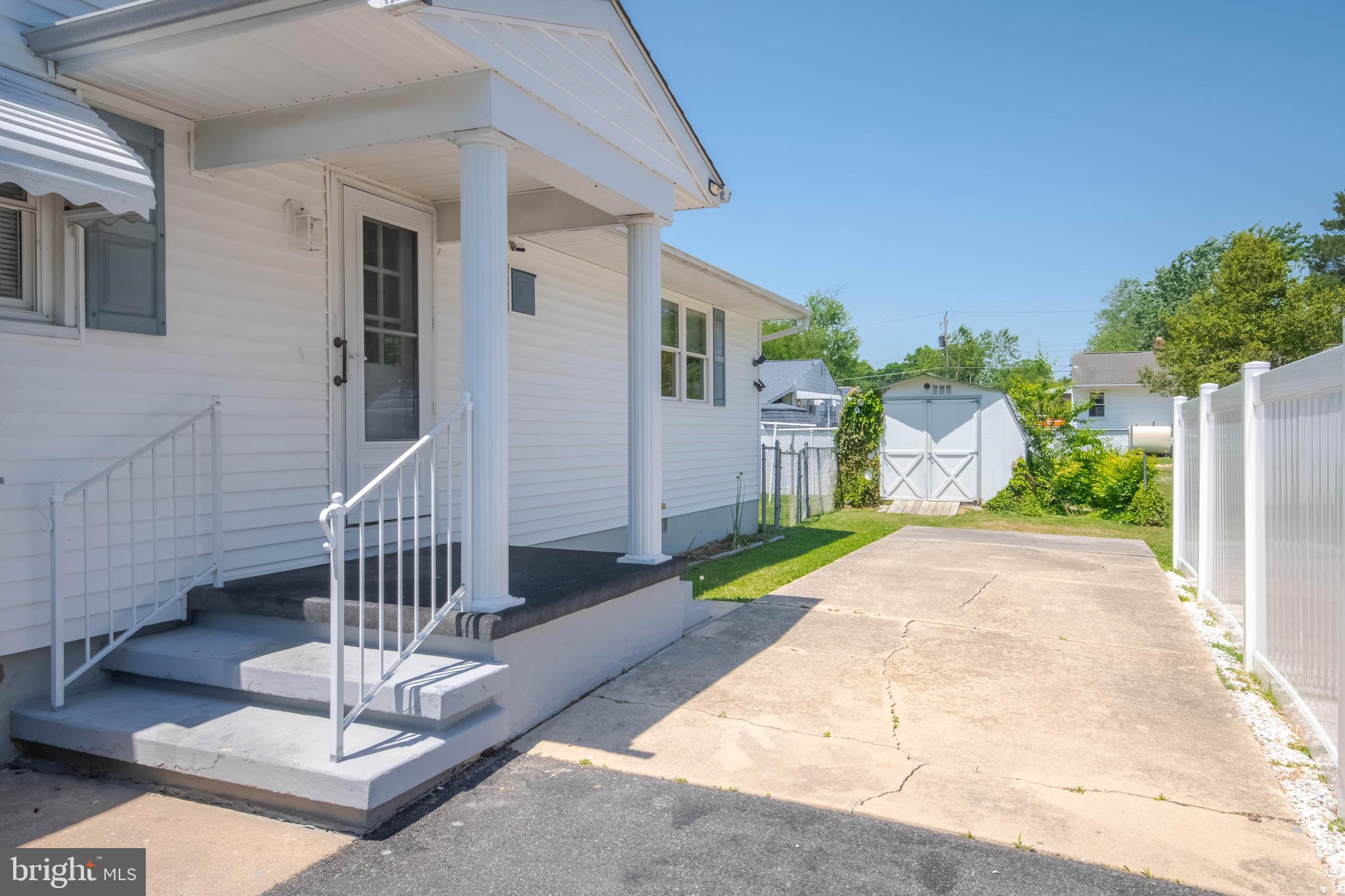 HILLSDALE - Residential