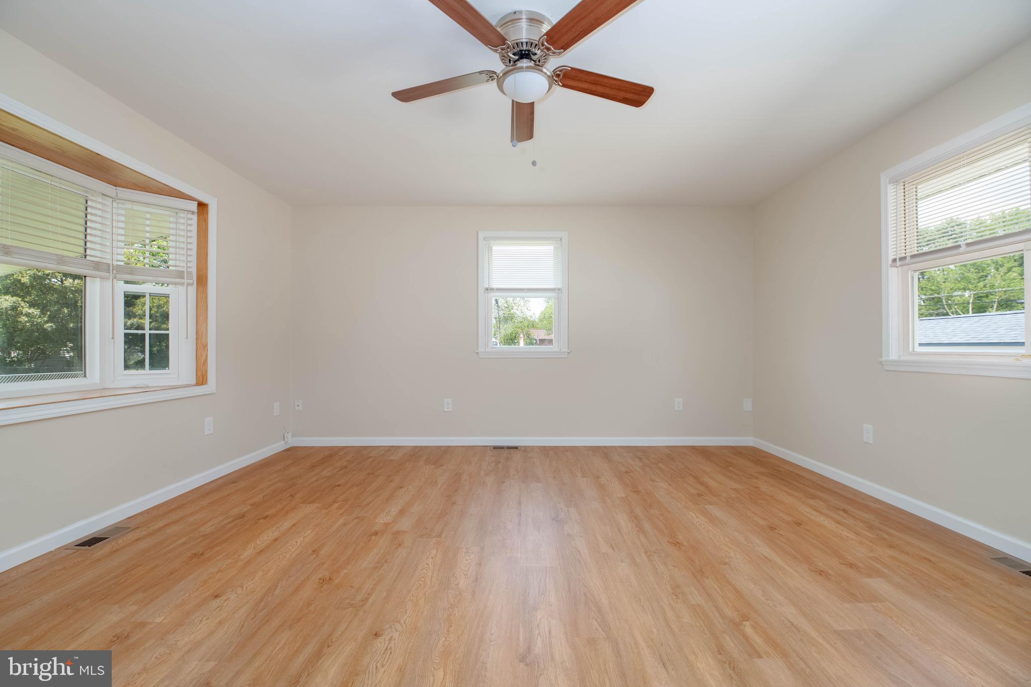 HILLSDALE - Residential