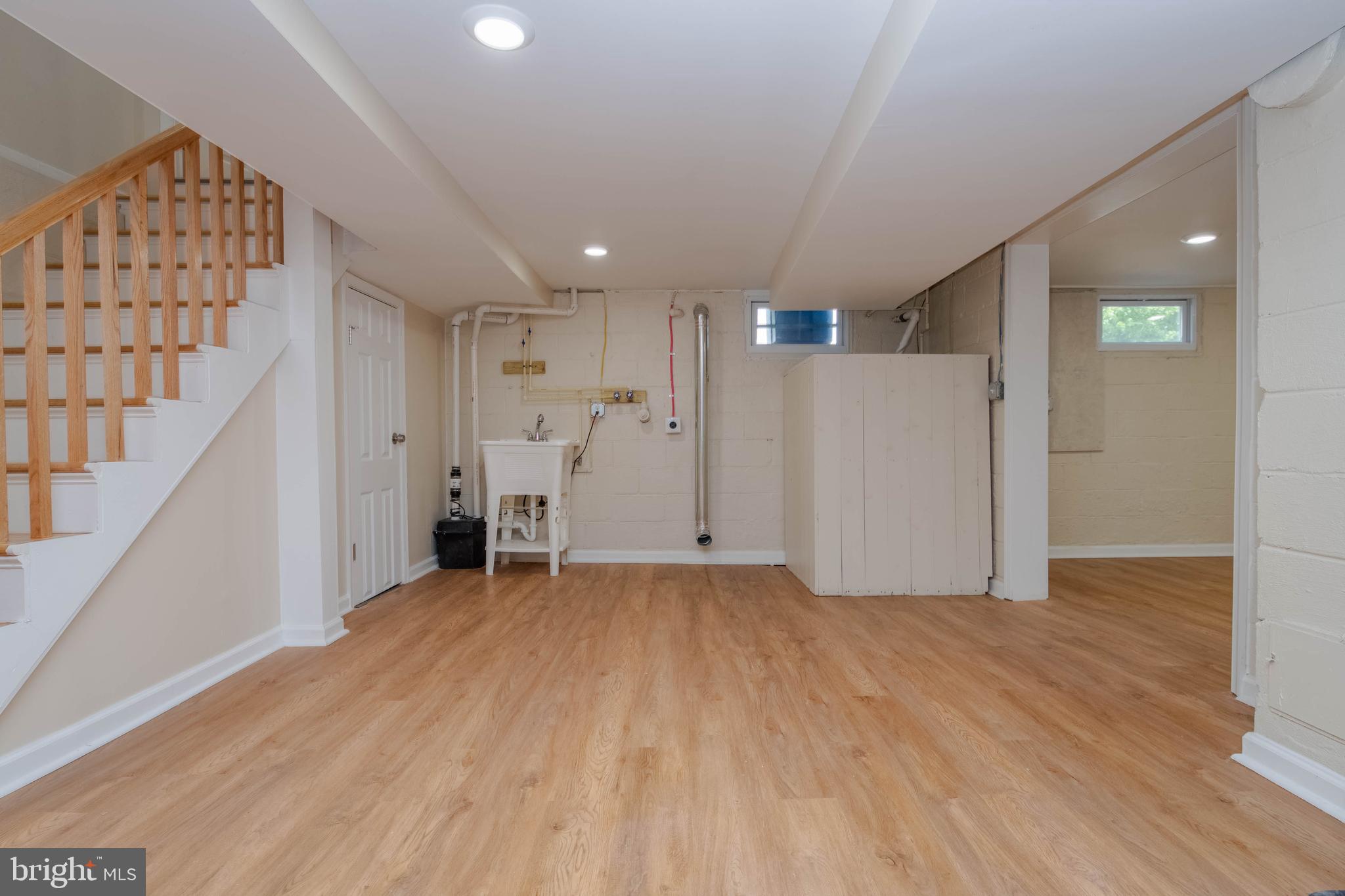 HILLSDALE - Residential