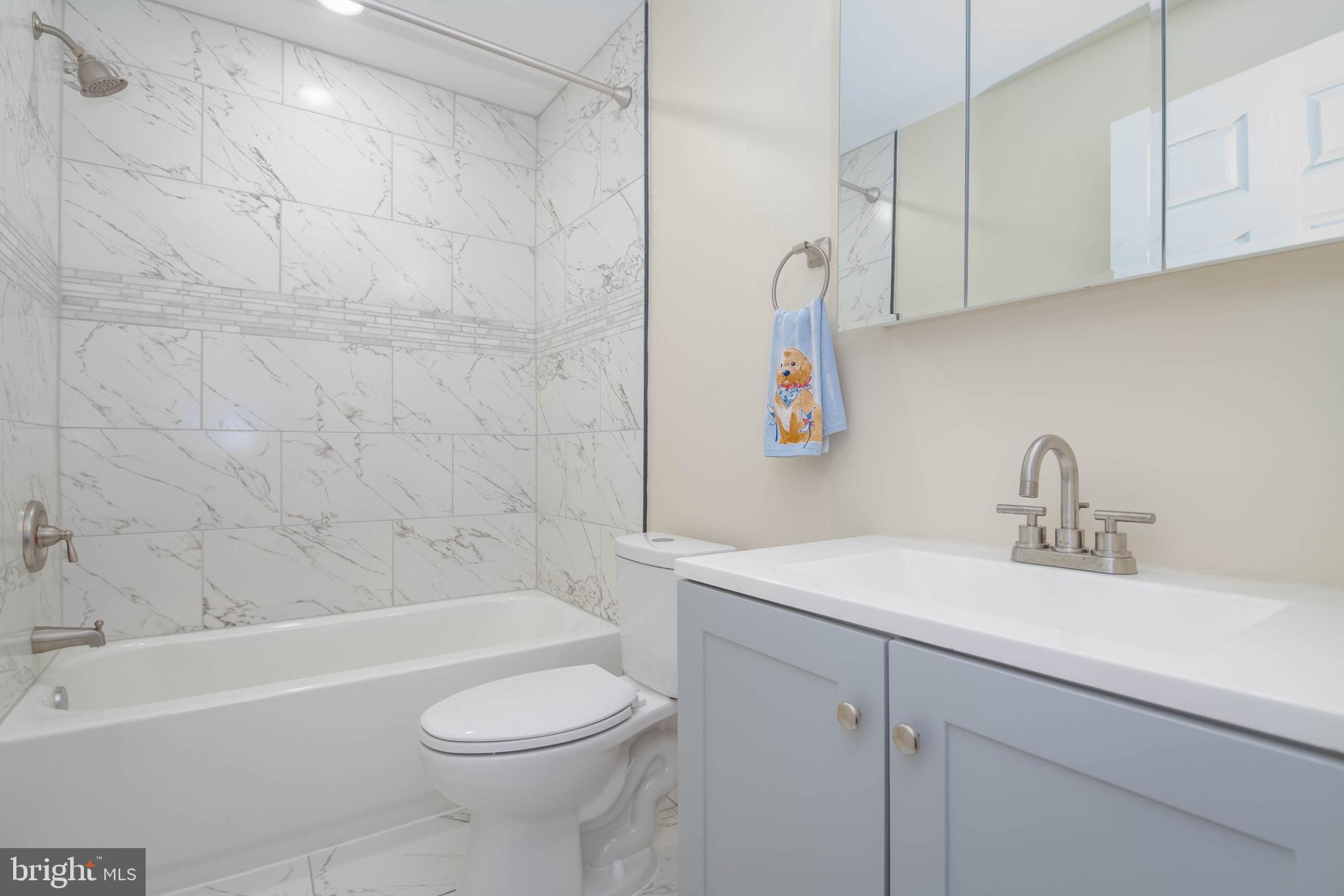 HILLSDALE - Residential