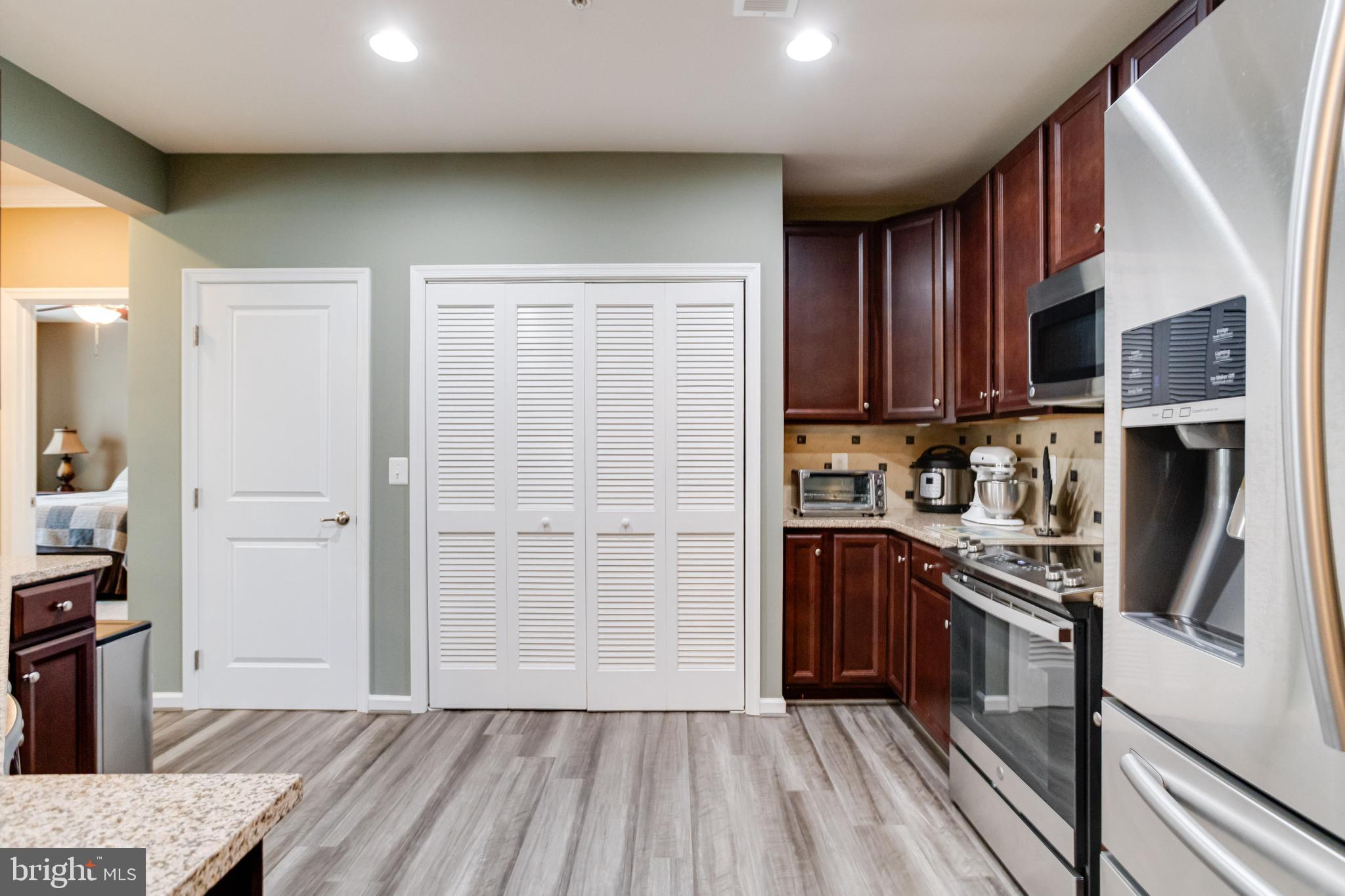 MONMOUTH MEADOWS - Residential