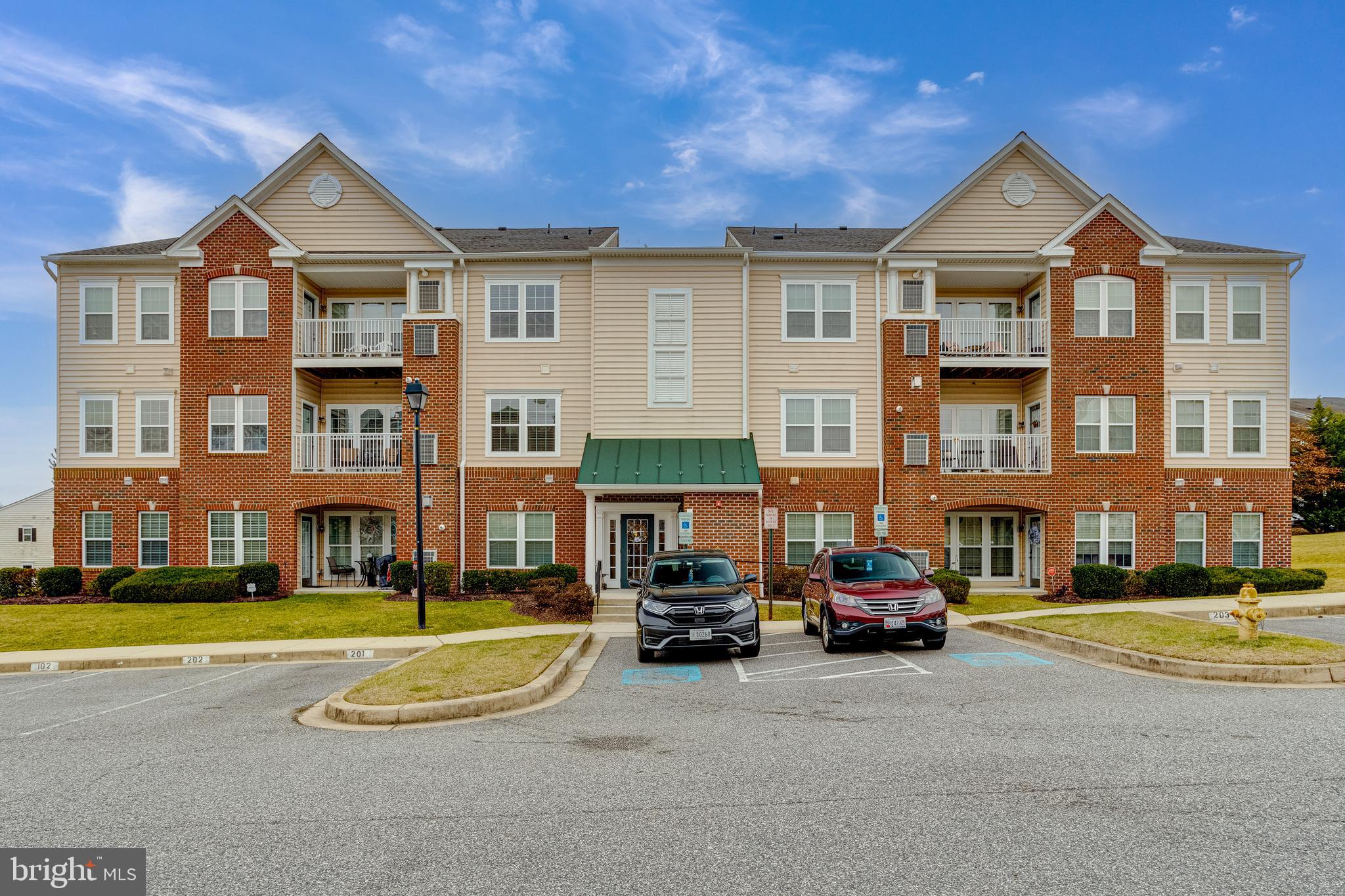 MONMOUTH MEADOWS - Residential