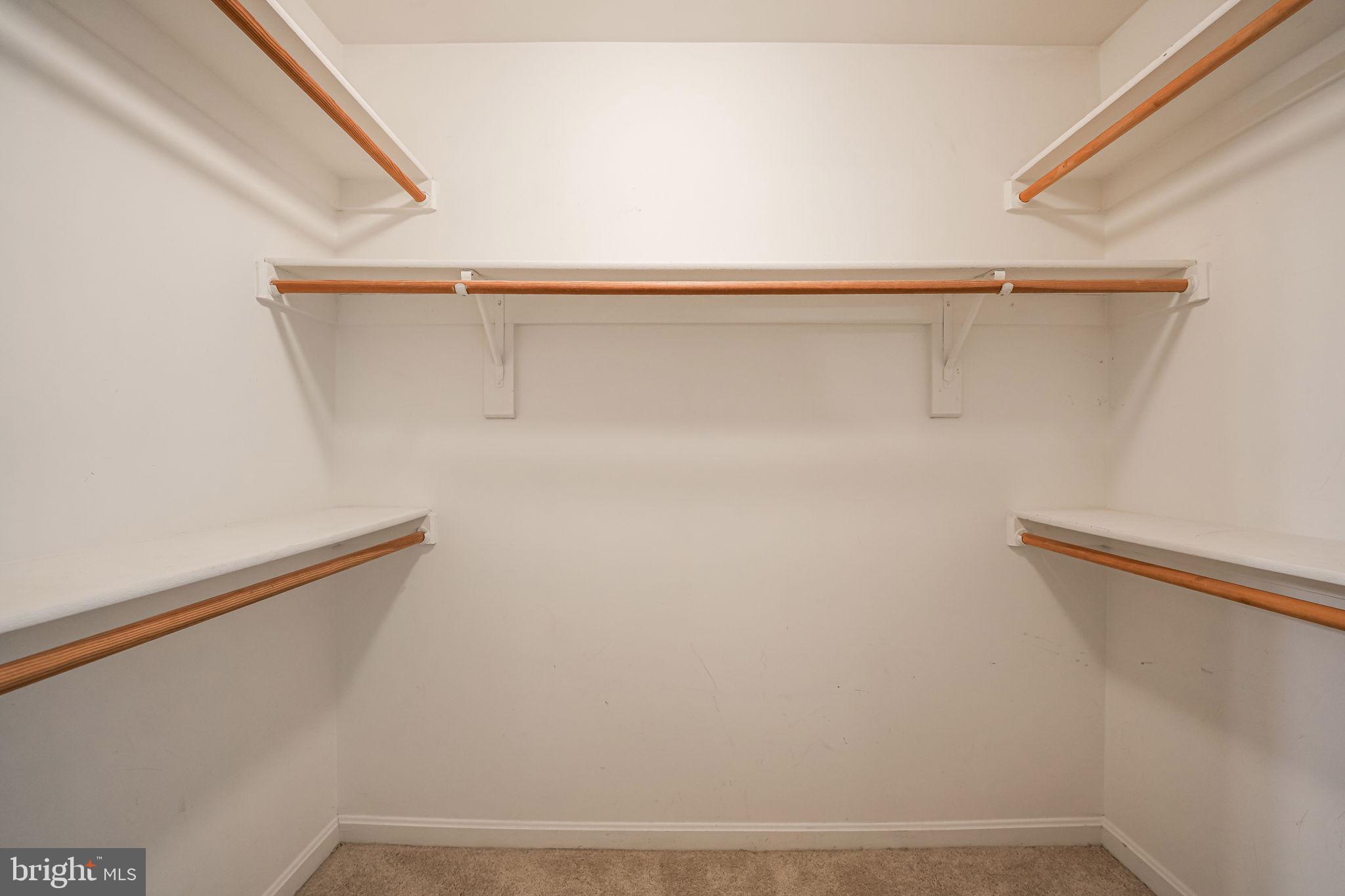 CROSSPOINTE - Residential