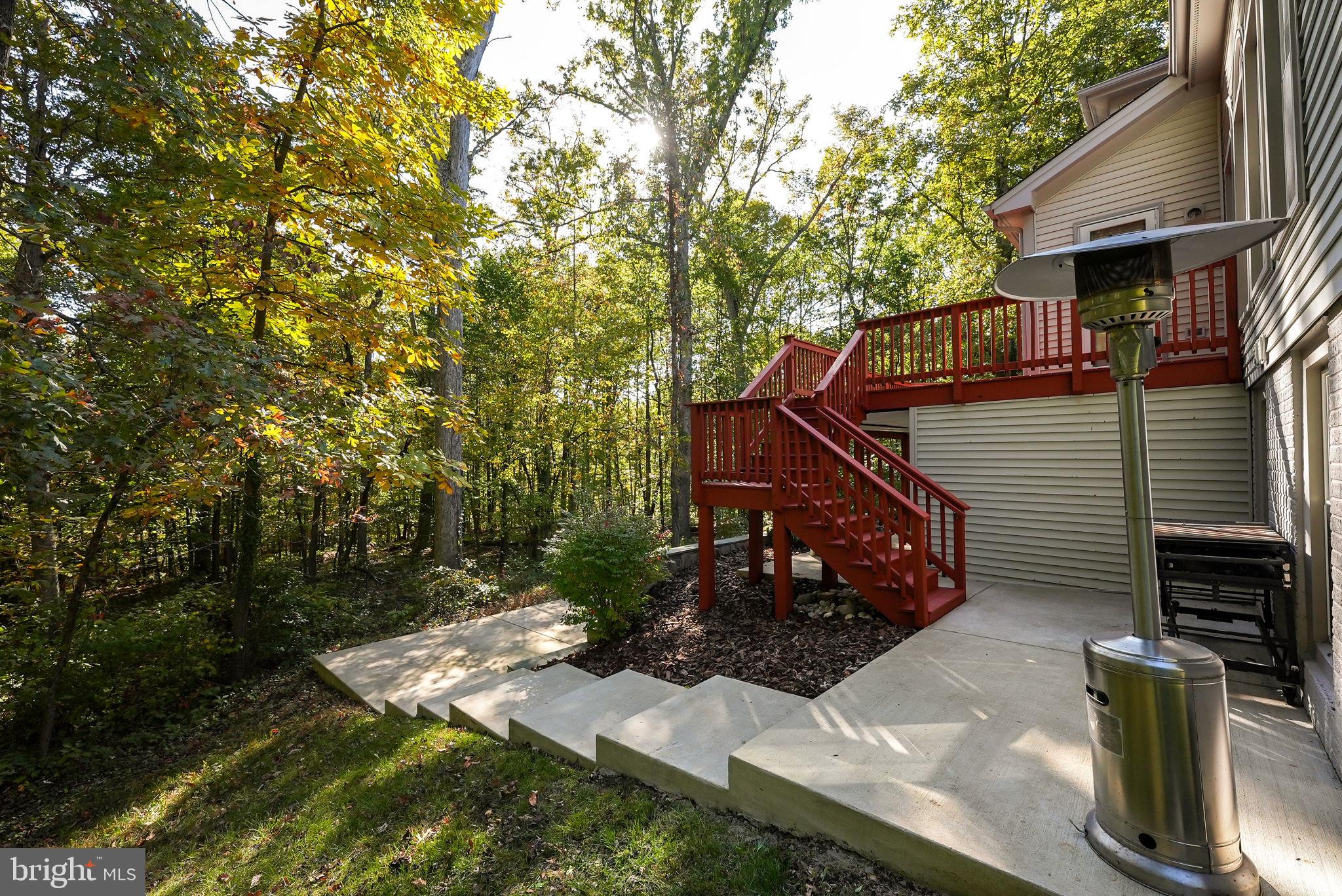 CROSSPOINTE - Residential