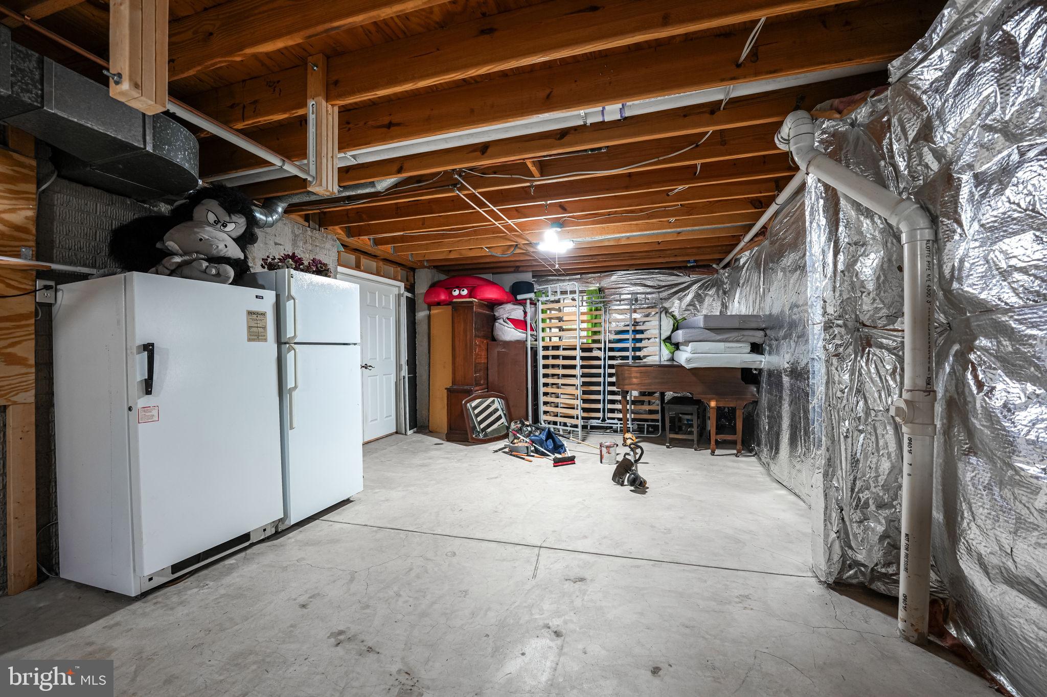 CROSSPOINTE - Residential