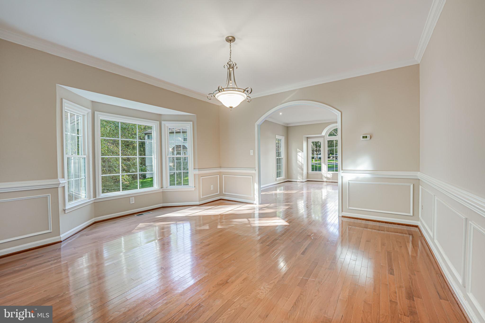 CROSSPOINTE - Residential