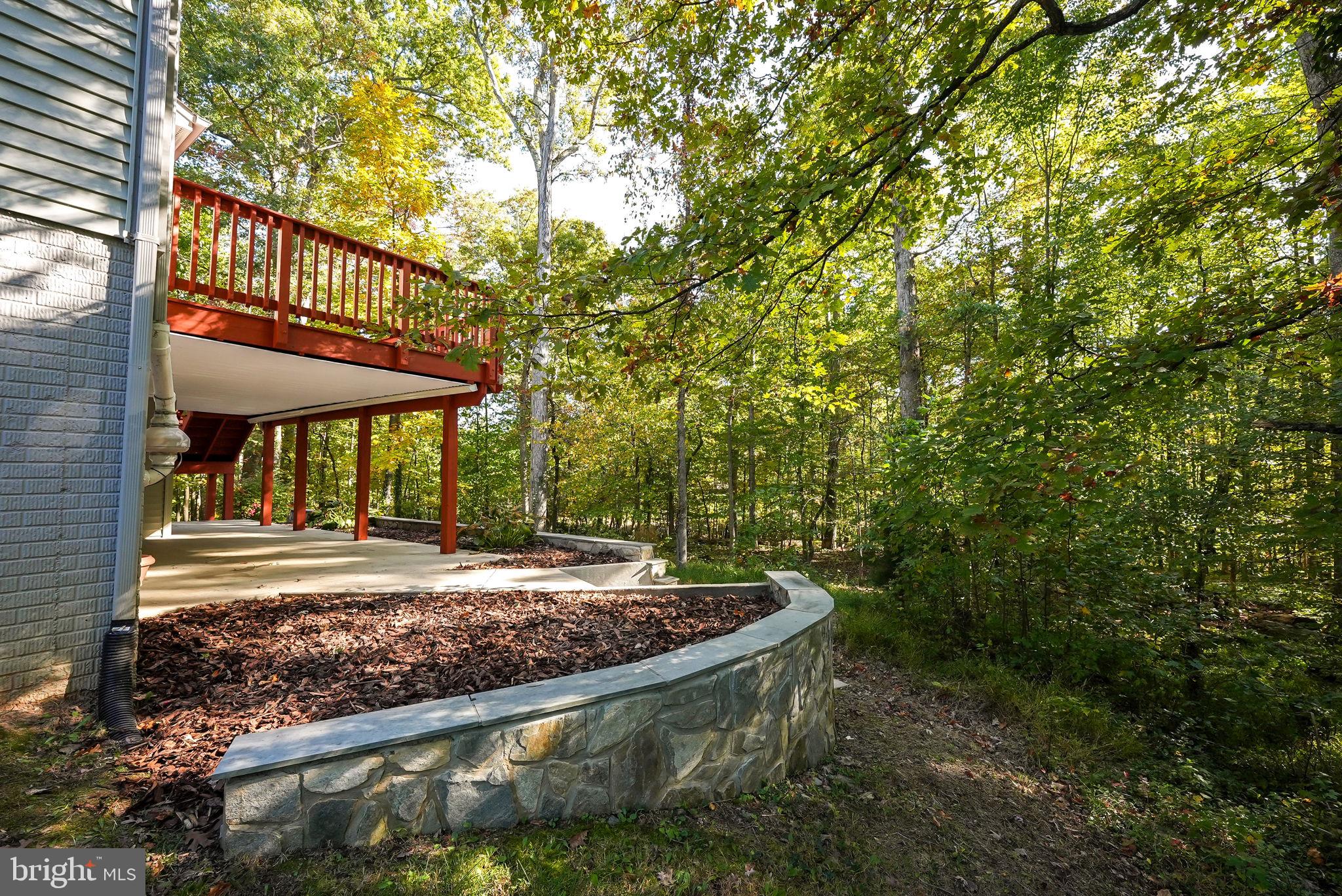 CROSSPOINTE - Residential