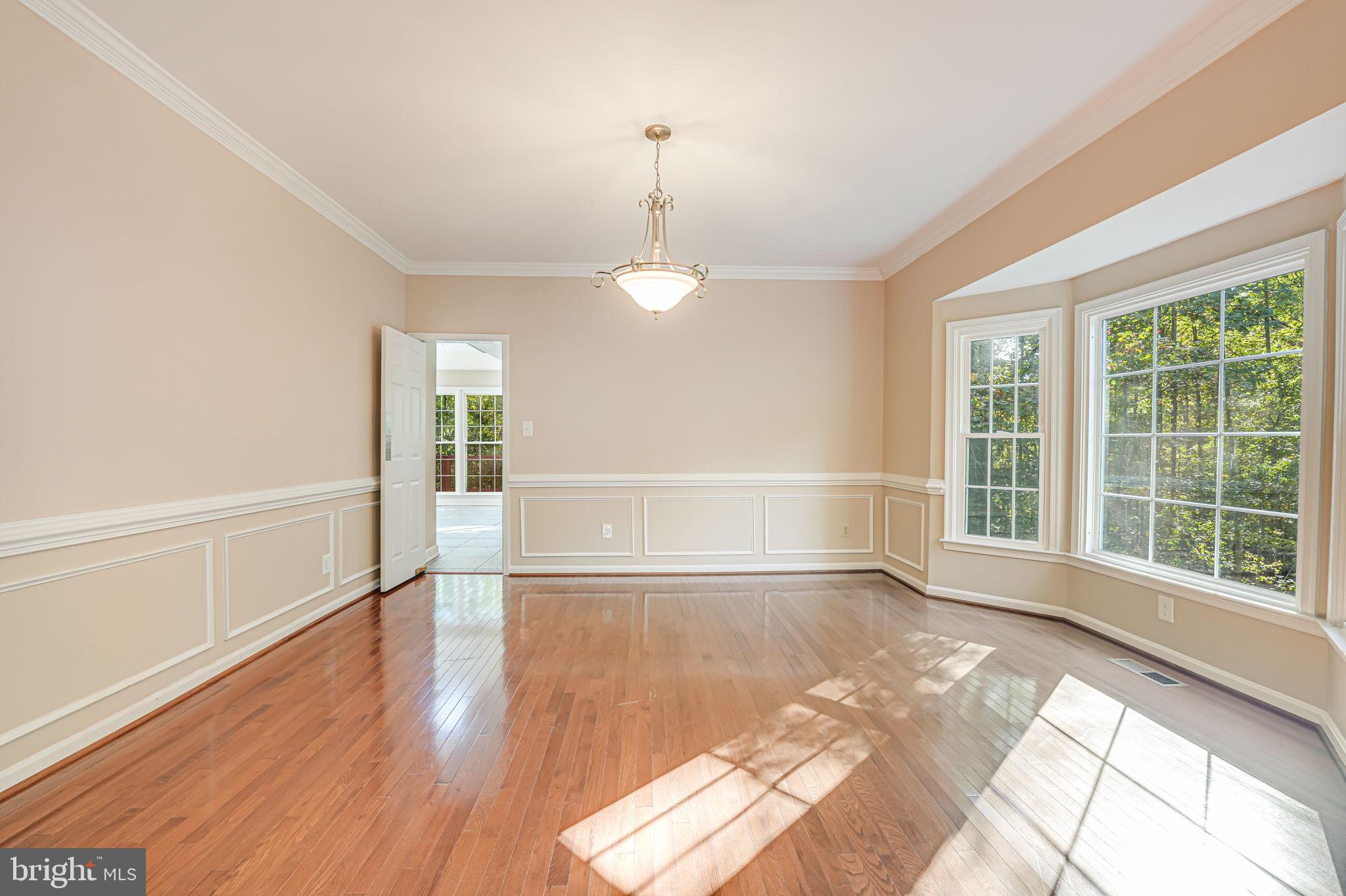 CROSSPOINTE - Residential