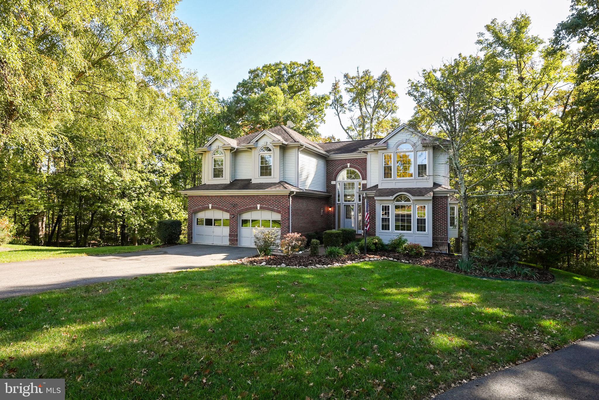 CROSSPOINTE - Residential