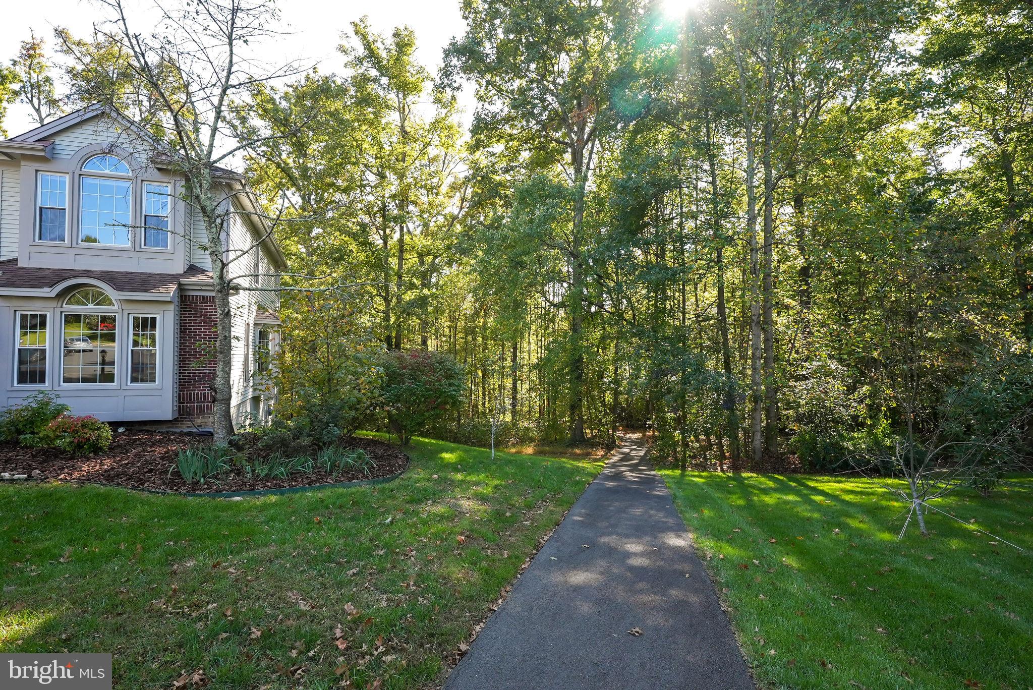 CROSSPOINTE - Residential