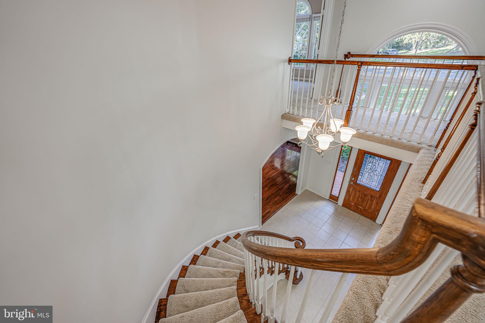 CROSSPOINTE - Residential